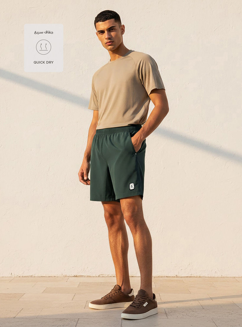 شورت بيرفورمانس قابل للتمدد في 4 اتجاهات للرجال-men-clothing-bottoms-shorts-image-3