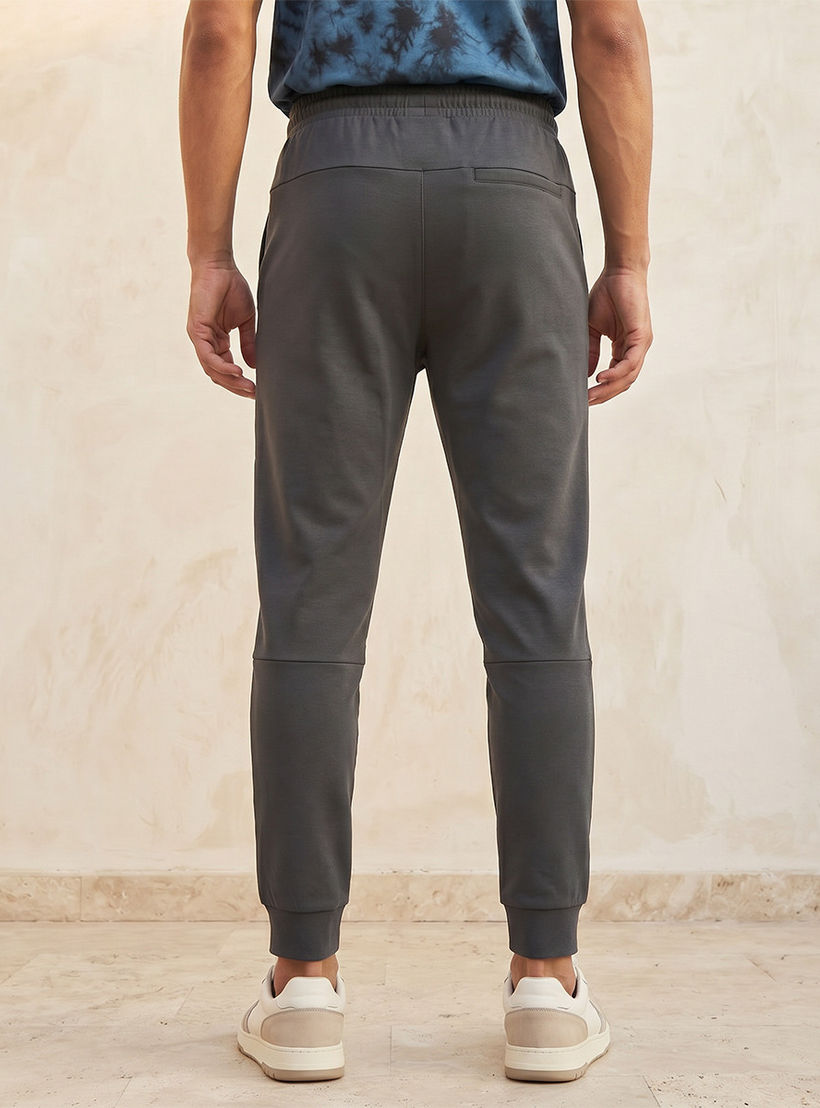 Men Drawstring Waist Joggers-men-clothing-sportswearandactivewear-bottoms-joggers-image-4