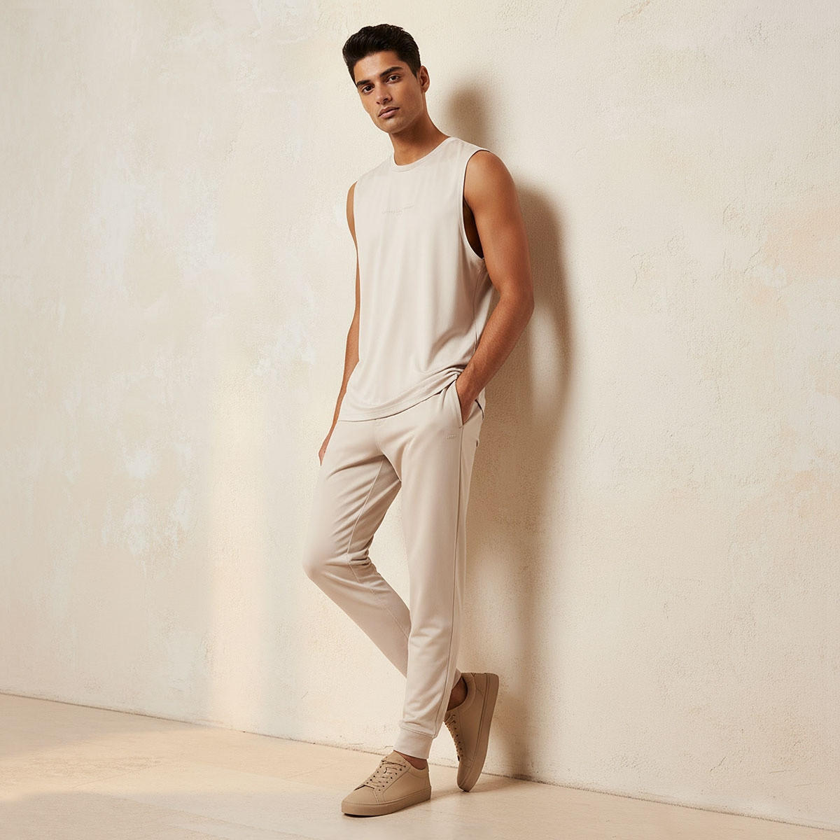 Crew Neck Sleeveless T-shirt-men-clothing-sportswearandactivewear-tshirtsandpolos-image-3