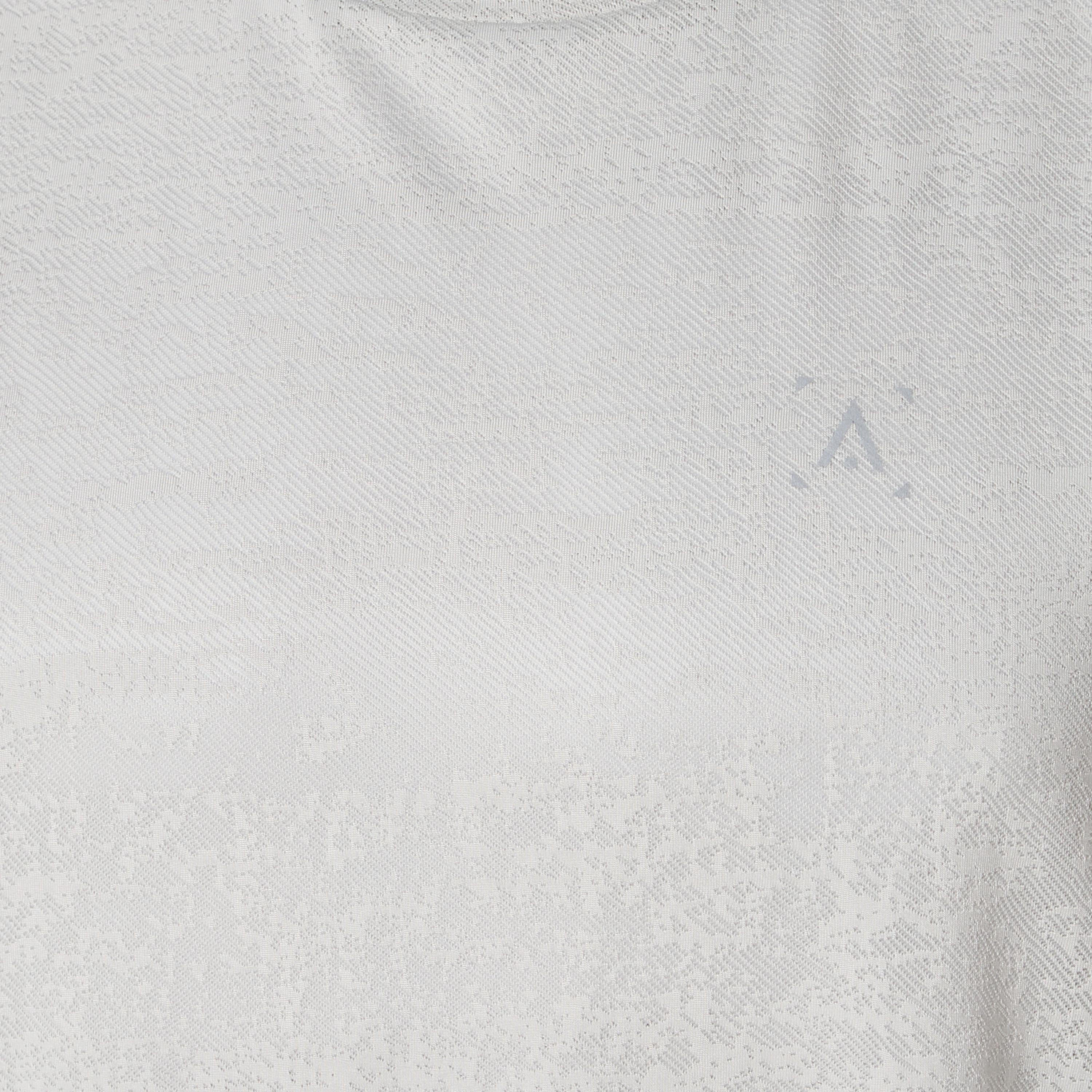 Performance 2 Way Stretch T-shirt-men-clothing-sportswearandactivewear-tshirtsandpolos-image-2