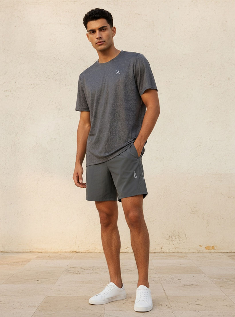 Performance 2 Way Stretch T-shirt-men-clothing-sportswearandactivewear-tshirtsandpolos-image-3