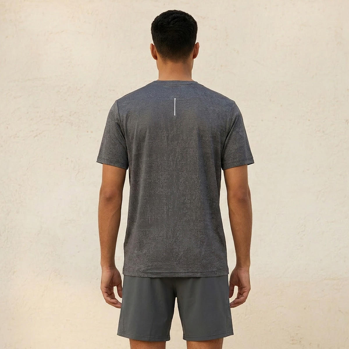 Performance 2 Way Stretch T-shirt-men-clothing-sportswearandactivewear-tshirtsandpolos-image-4