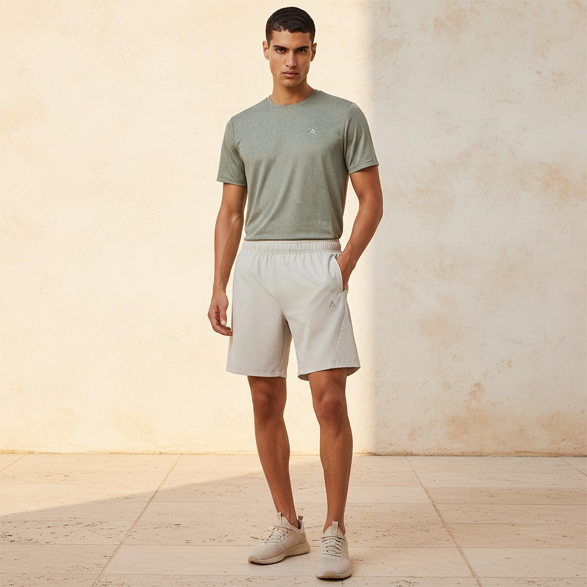 شورت رياضي بفتحات تهوية وأداء احترافي-men-clothing-bottoms-shorts-image-7