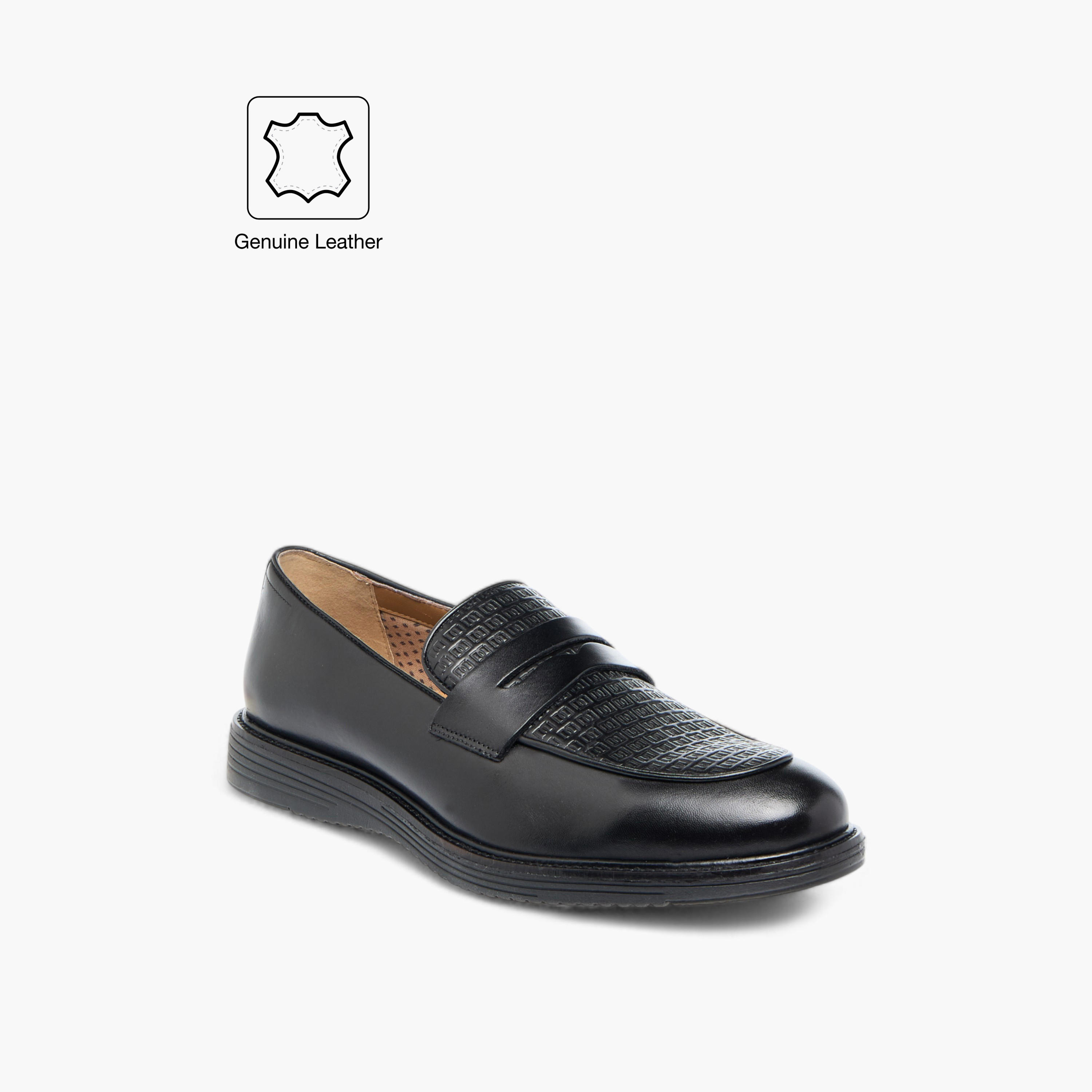 حذاء لوفر جلد سهل الارتداء بارز الملمس بتفاصيل مفرغة للرجال من دوتشيني-men-shoes-formalshoes-image-2