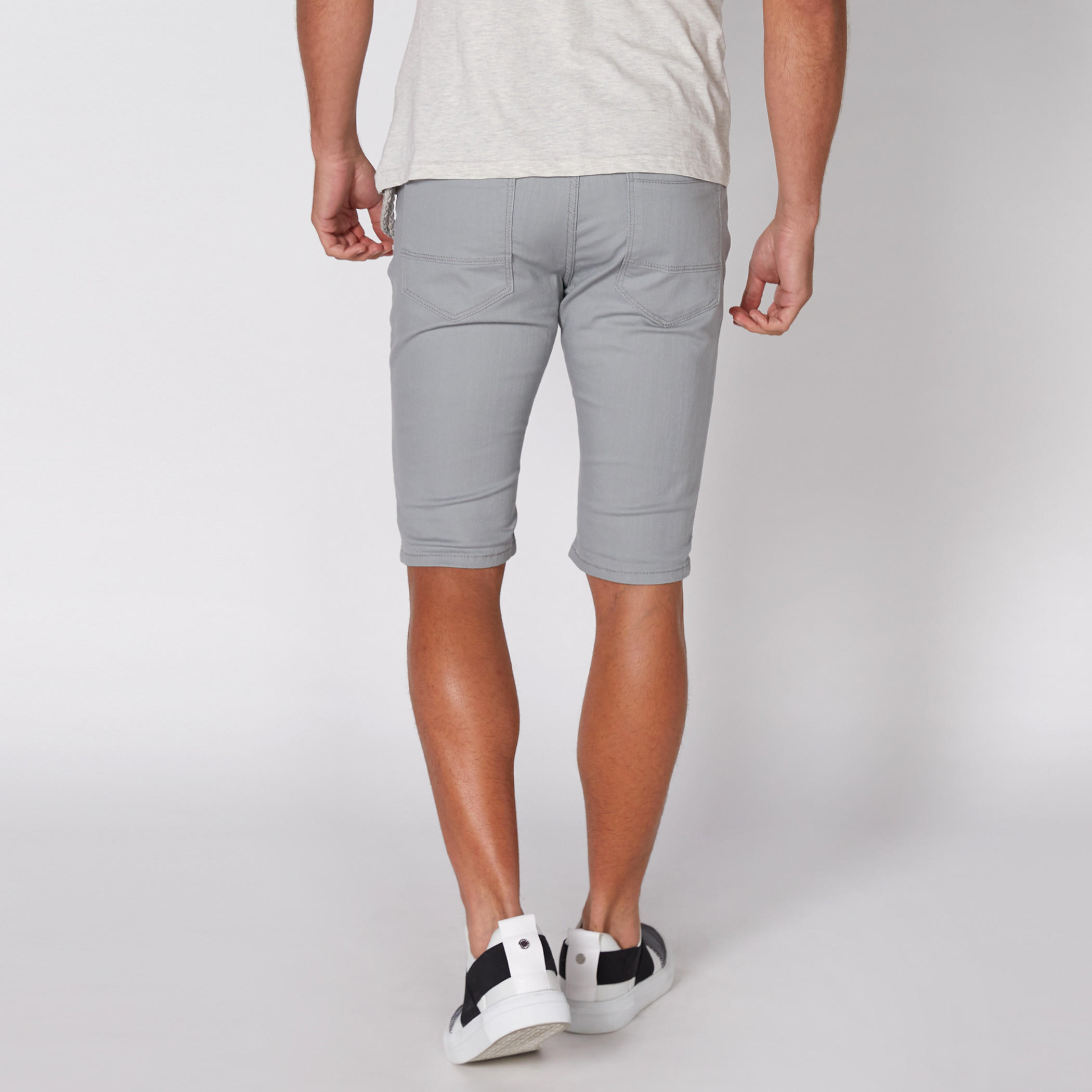 شورت من الدينم بزر إغلاق وجيوب-men-clothing-bottoms-shorts-image-4
