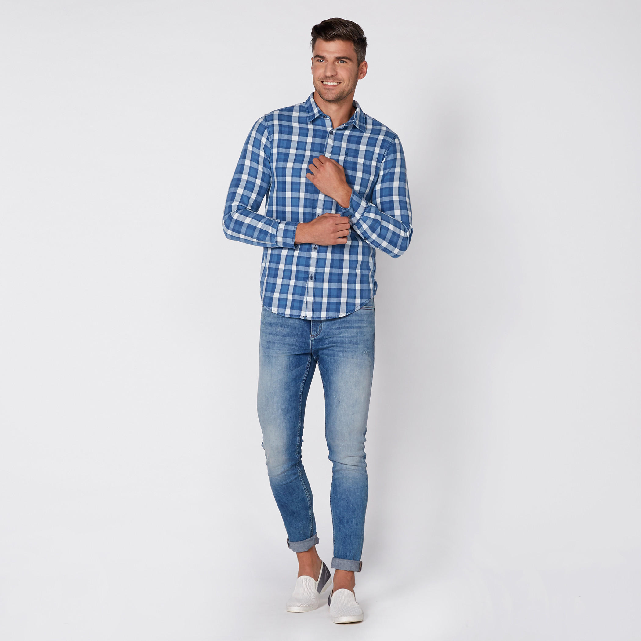 بِنطال جينز طويل بزر إغلاق وجيوب-men-clothing-bottoms-jeans-image-1