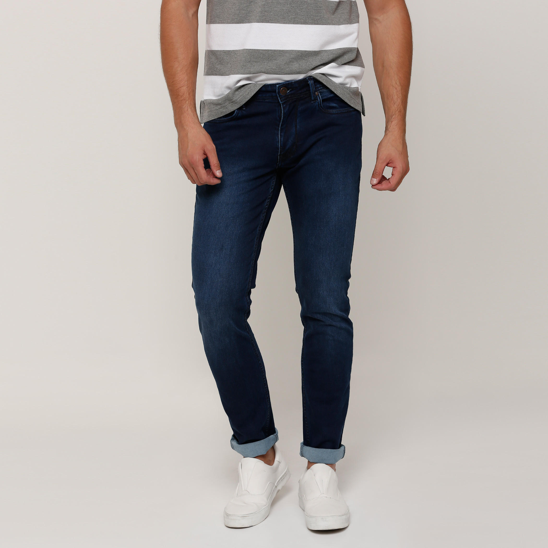 بنطال جينز طويل بجيوب وزر إغلاق-men-clothing-bottoms-jeans-image-1
