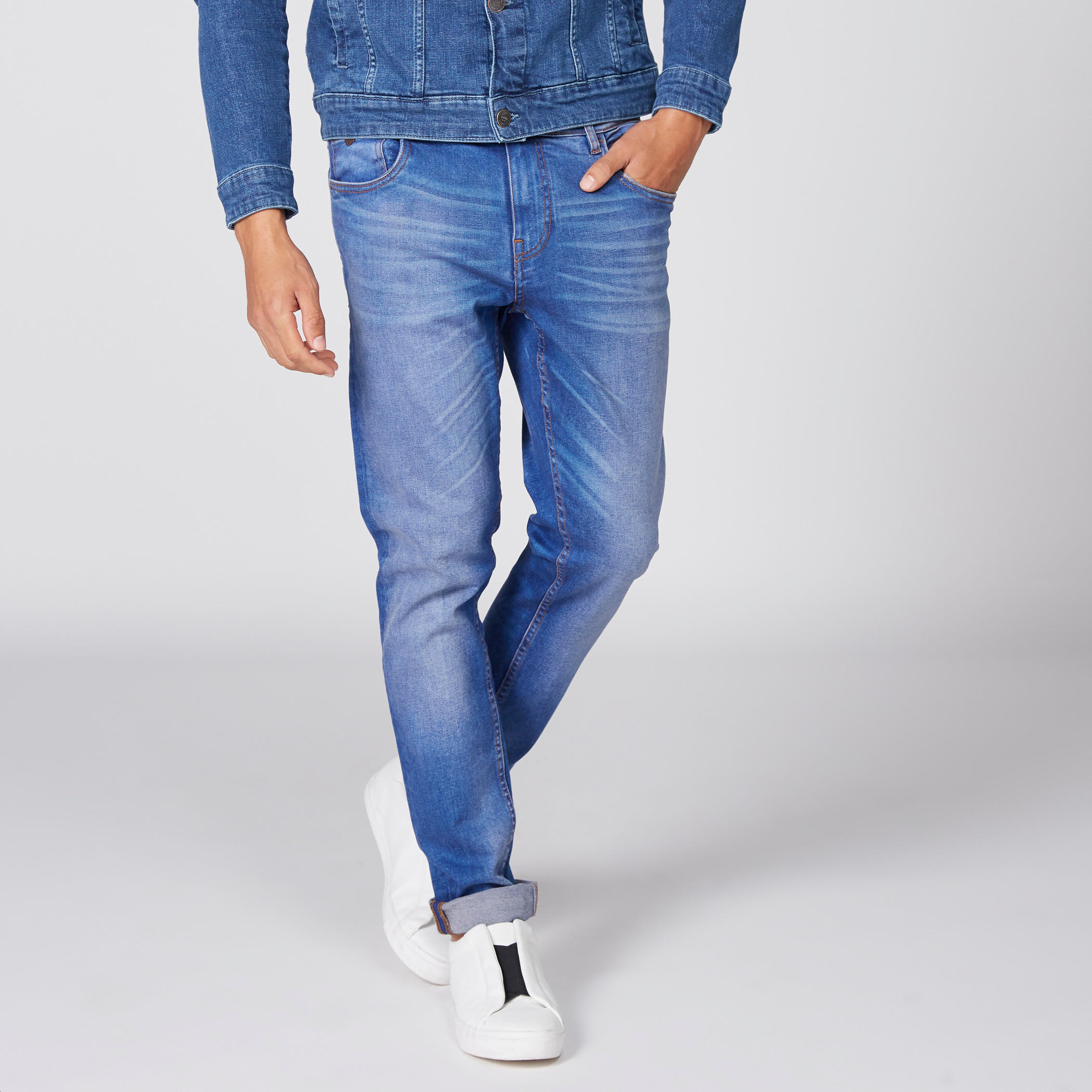 بِنطال جينز طويل بزر إغلاق وجيوب-men-clothing-bottoms-jeans-image-1