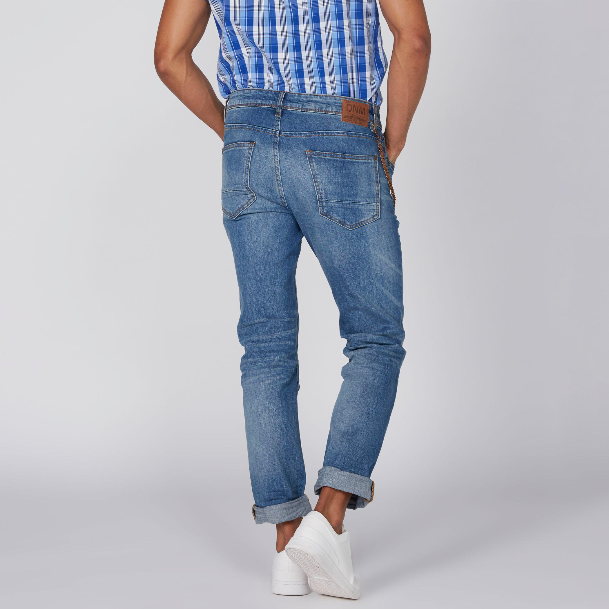 بنطال جينز طويل بتصميم ممزق وزر إغلاق وجيوب-men-clothing-bottoms-jeans-image-5
