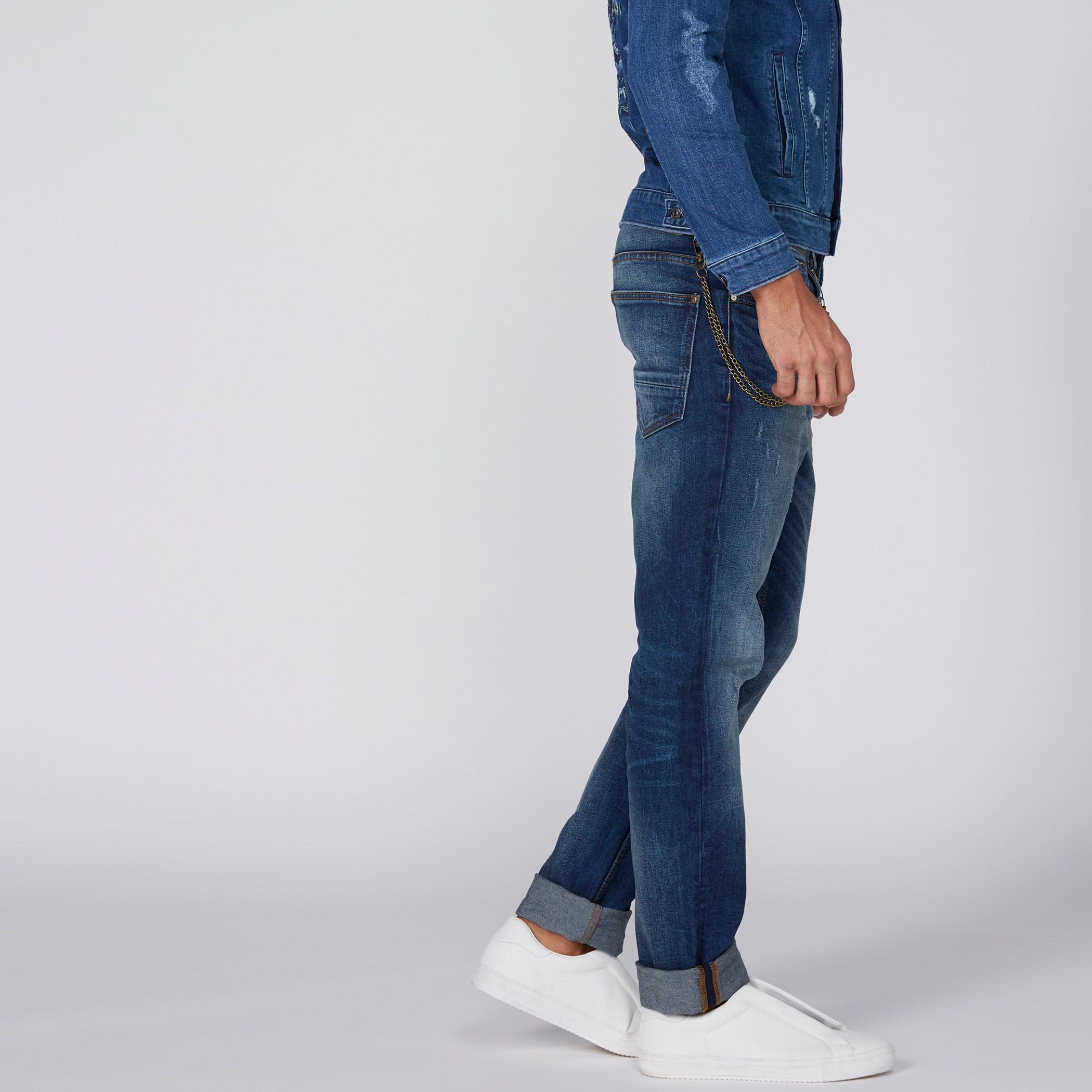 بنطال من الدينم طويل بزر إغلاق-men-clothing-bottoms-jeans-image-4