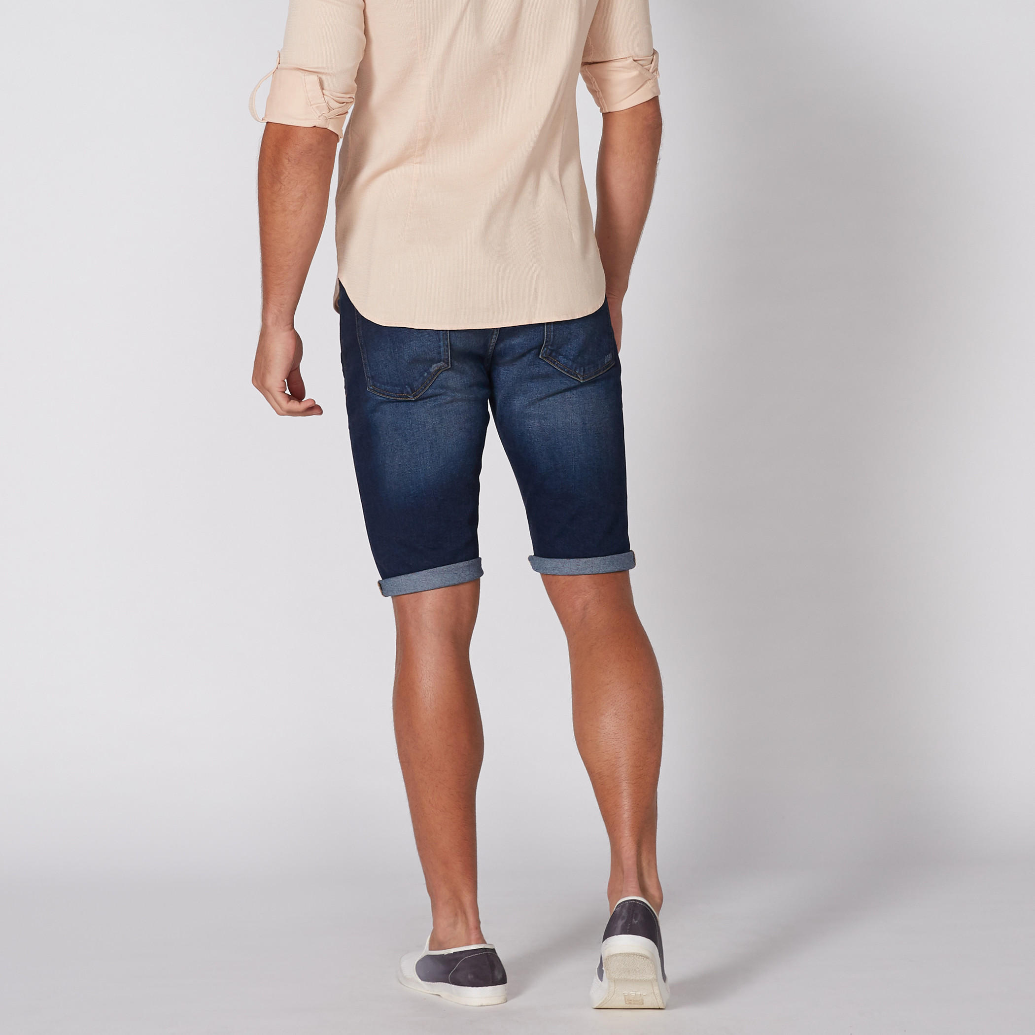 شورت من الدينم بزر إغلاق وجيوب-men-clothing-bottoms-shorts-image-4