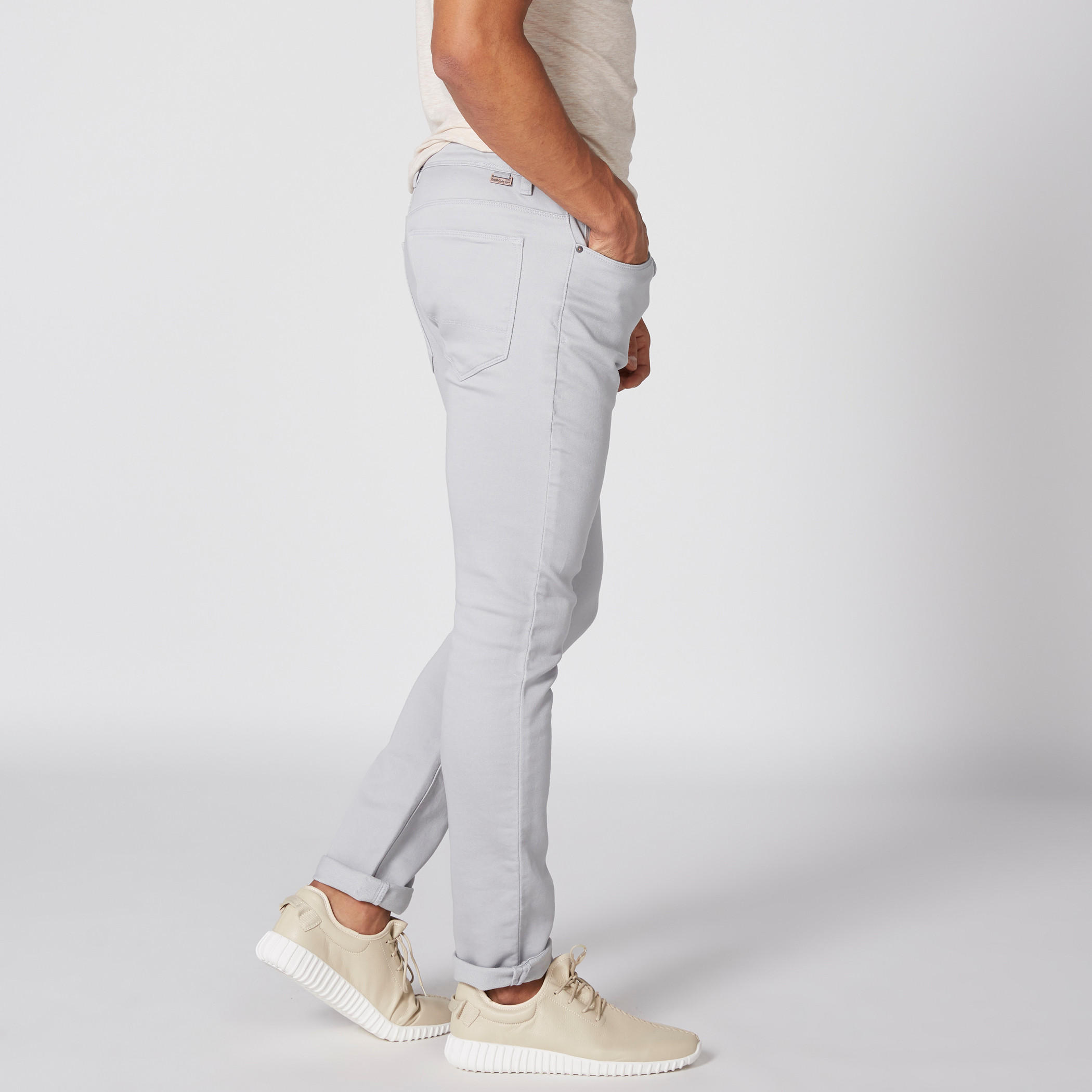بنطال طويل بخصر مطاطي وجيوب-men-clothing-bottoms-trousersandchinos-trousers-image-4