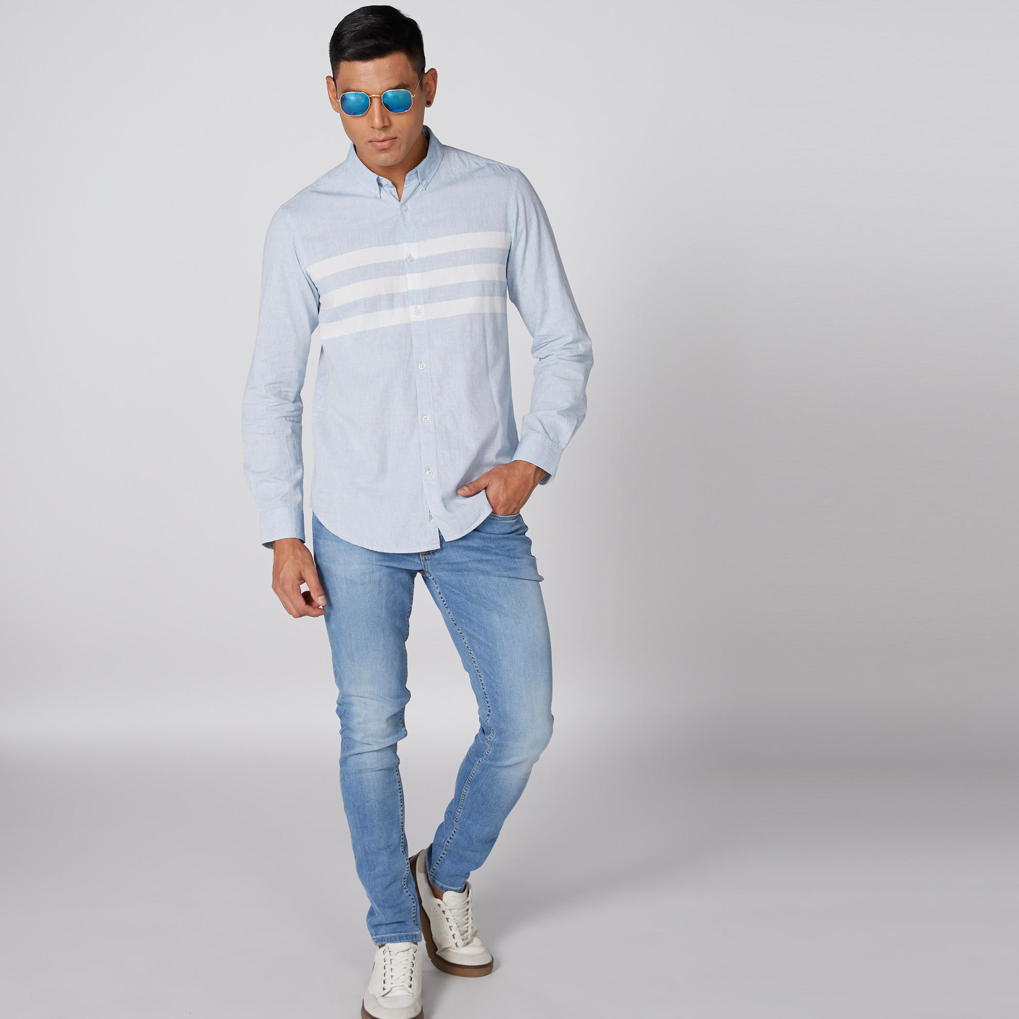 قميص مقلّم بأكمام طويلة وأزرار-men-clothing-shirts-image-3