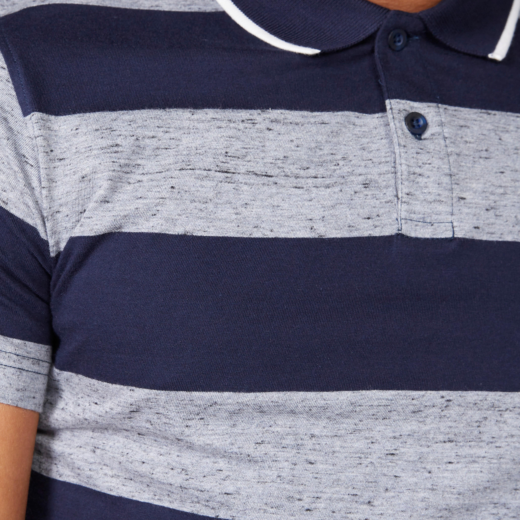 تيشيرت مقلّم بياقة بولو وأكمام قصيرة-men-clothing-tshirtsandpolos-polos-image-3