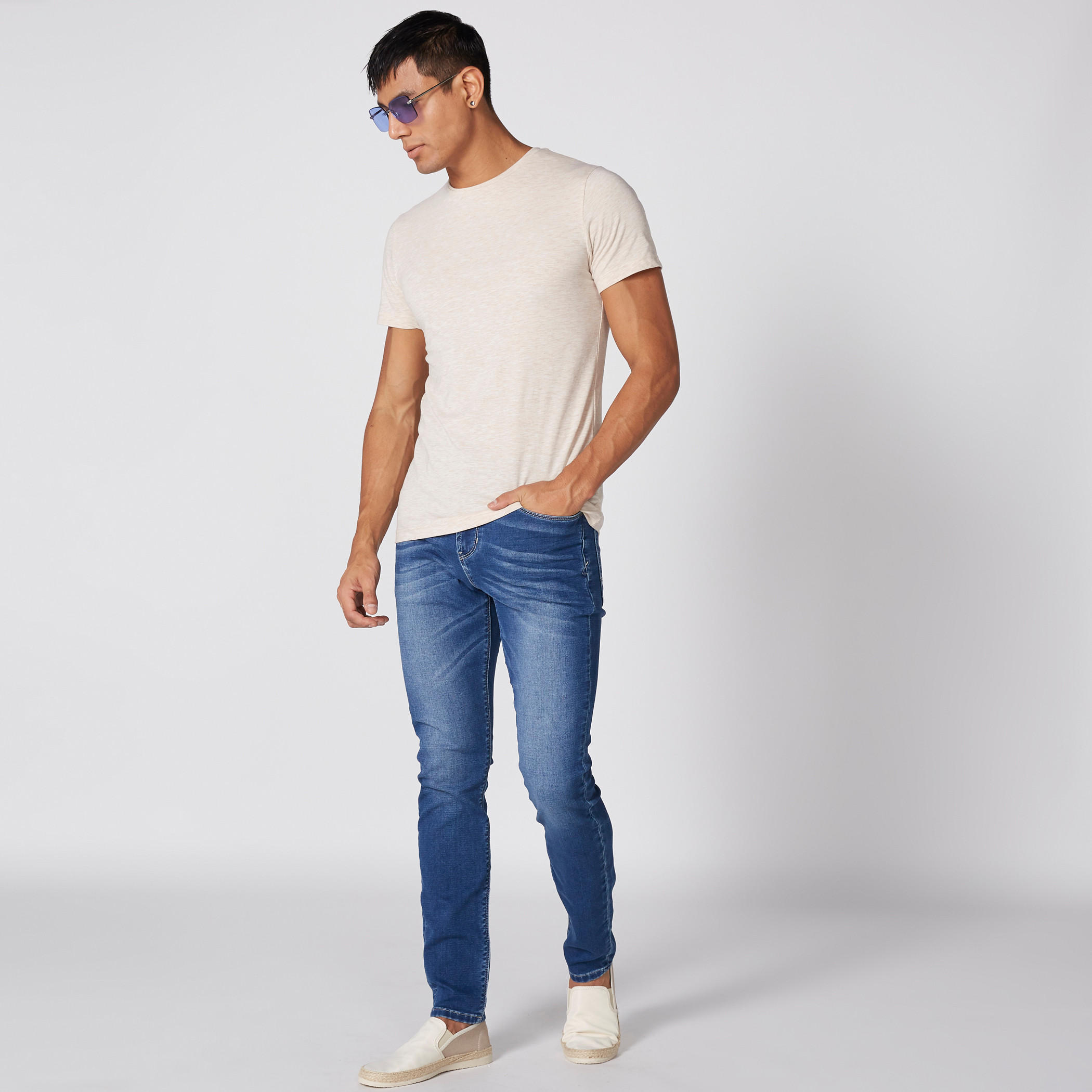 بنطال جينز طويل بزر إغلاق وجيوب-men-clothing-bottoms-jeans-image-2