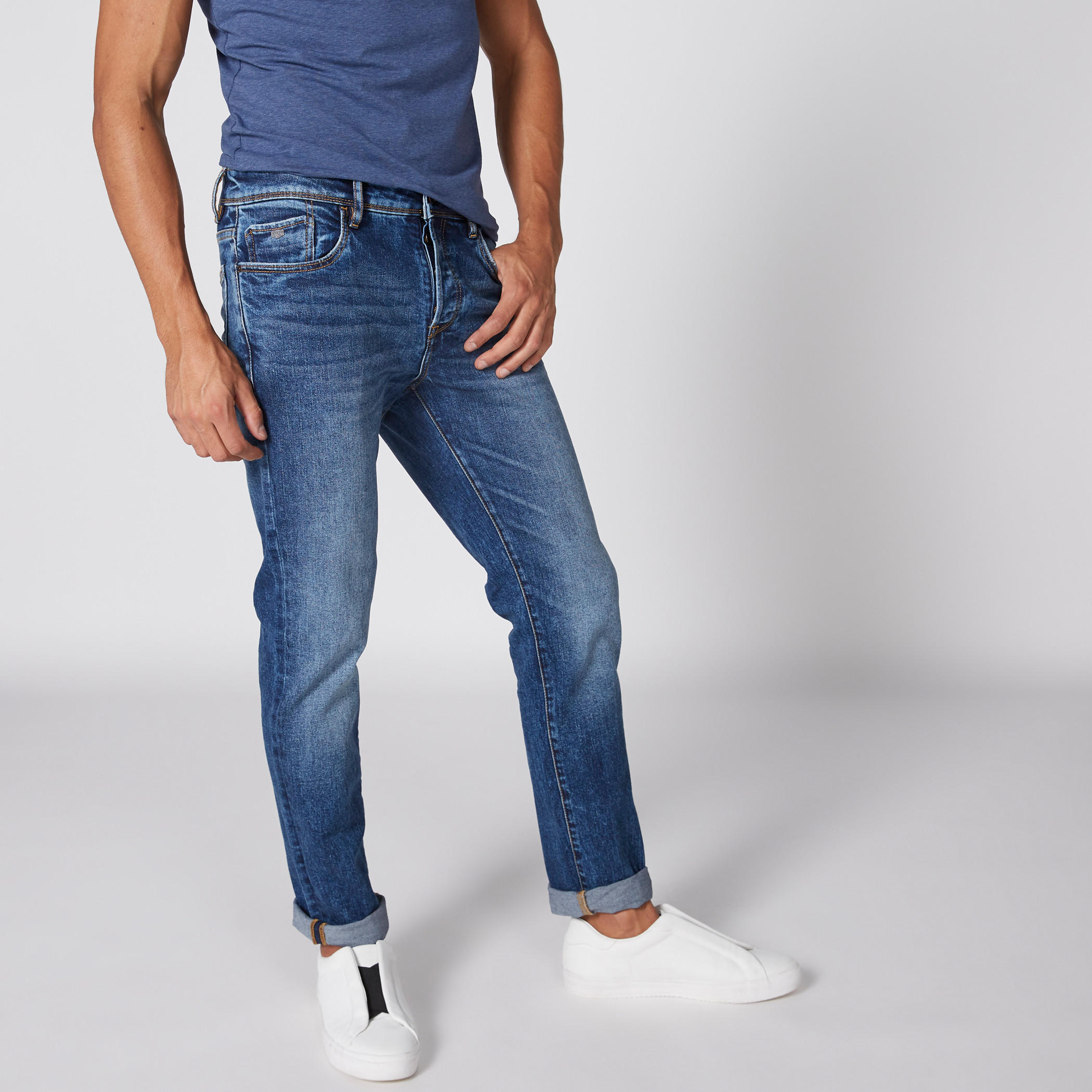 بنطال جينز طويل بزر وجيوب-men-clothing-bottoms-jeans-image-3