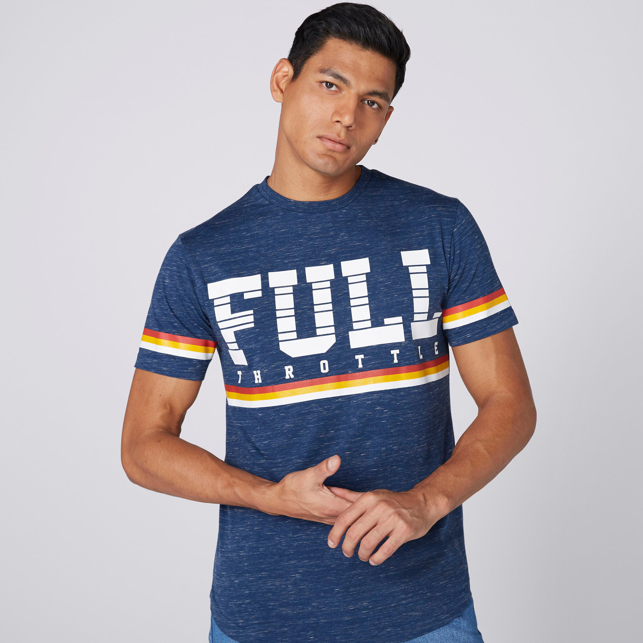 تيشيرت بطبعات وياقة مستديرة وأكمام قصيرة-men-clothing-tshirtsandpolos-tshirts-image-1