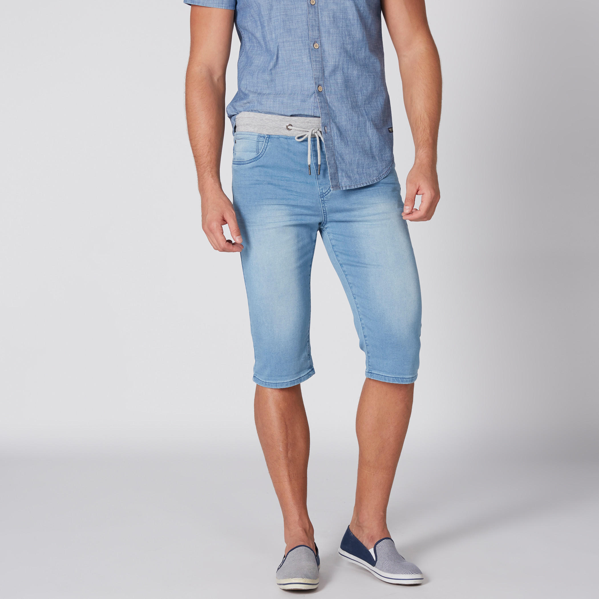 Pocket Detail Denim Shorts with Elasticised Waistband and Drawstring-men-clothing-bottoms-shorts-image-1