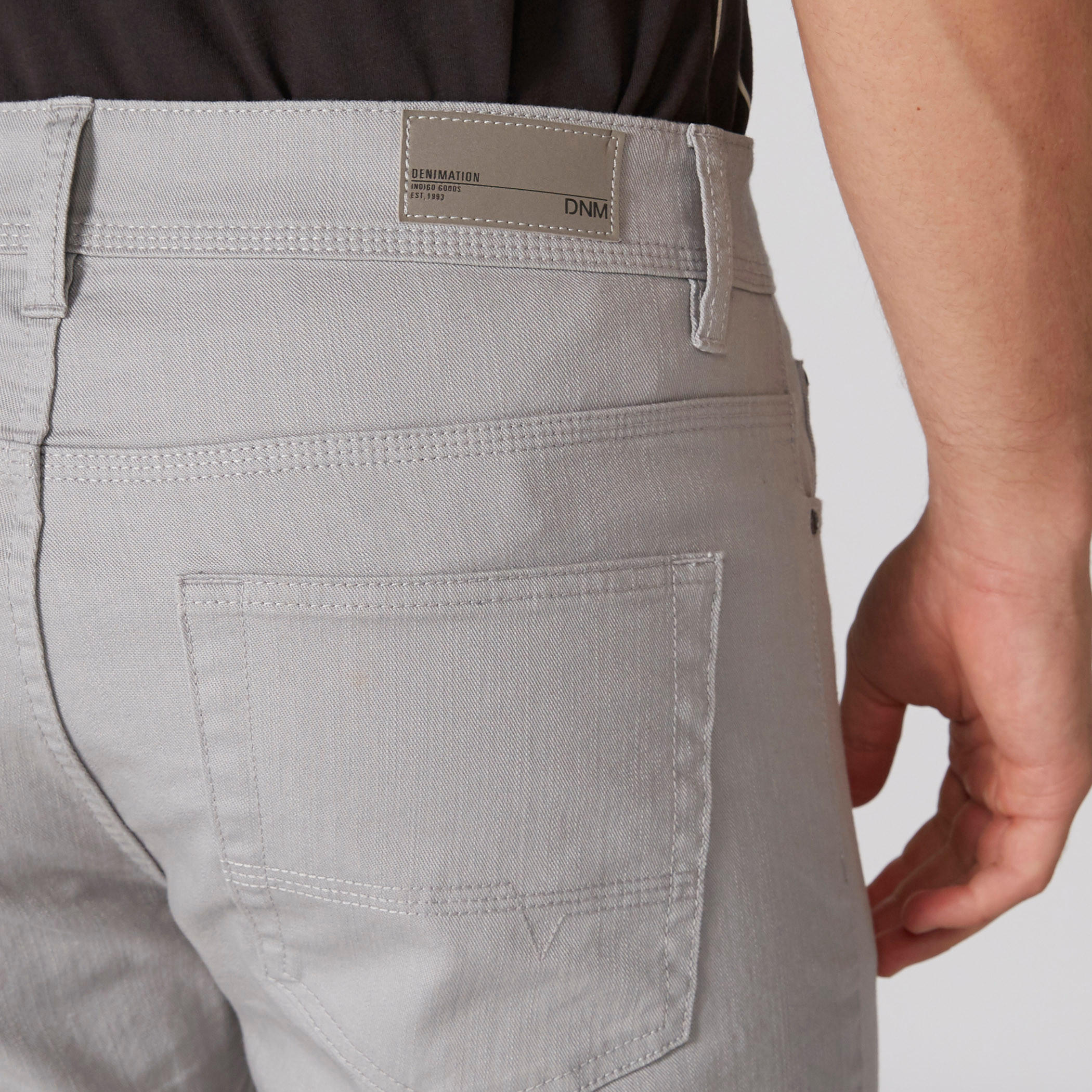 بنطال طويل بزر إغلاق وجيوب-men-clothing-bottoms-jeans-image-4