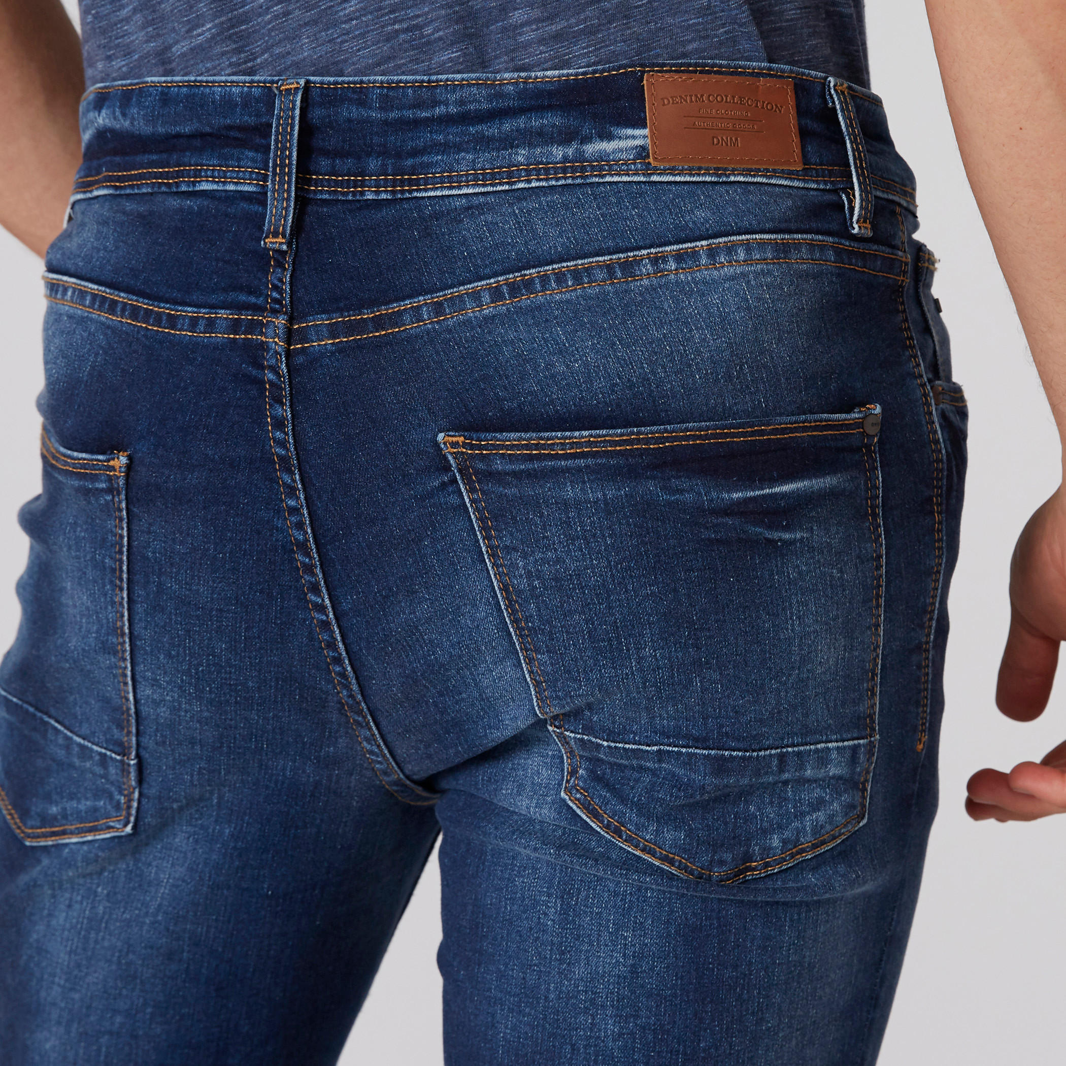 بنطال جينز طويل بزر إغلاق وجيوب-men-clothing-bottoms-jeans-image-4