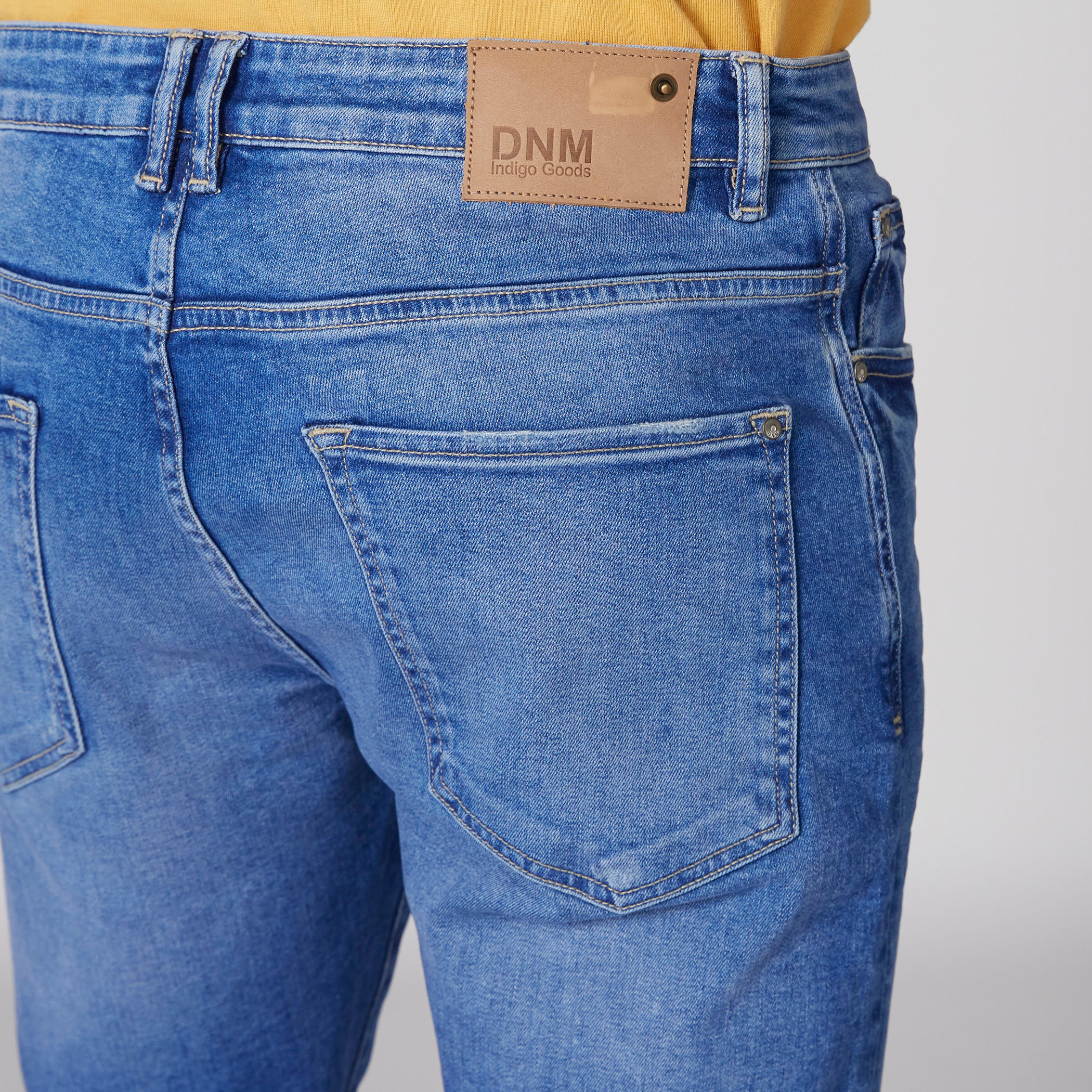 Pocket Detail Denim Shorts with Botton Closure-men-clothing-bottoms-shorts-image-4