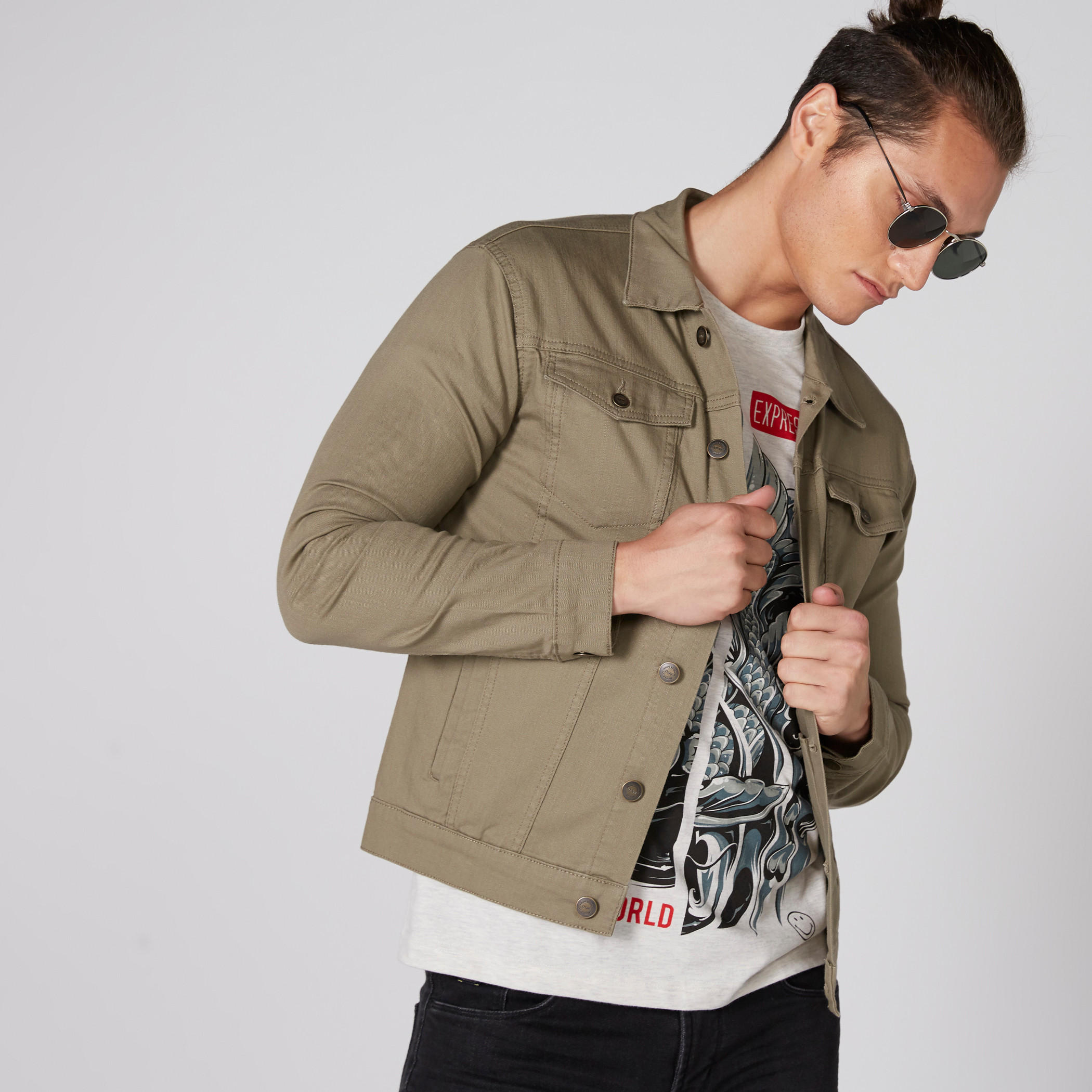 Denim Jacket with Long Sleeves and Complete Placket-men-clothing-jacketsandblazers-jackets-image-1