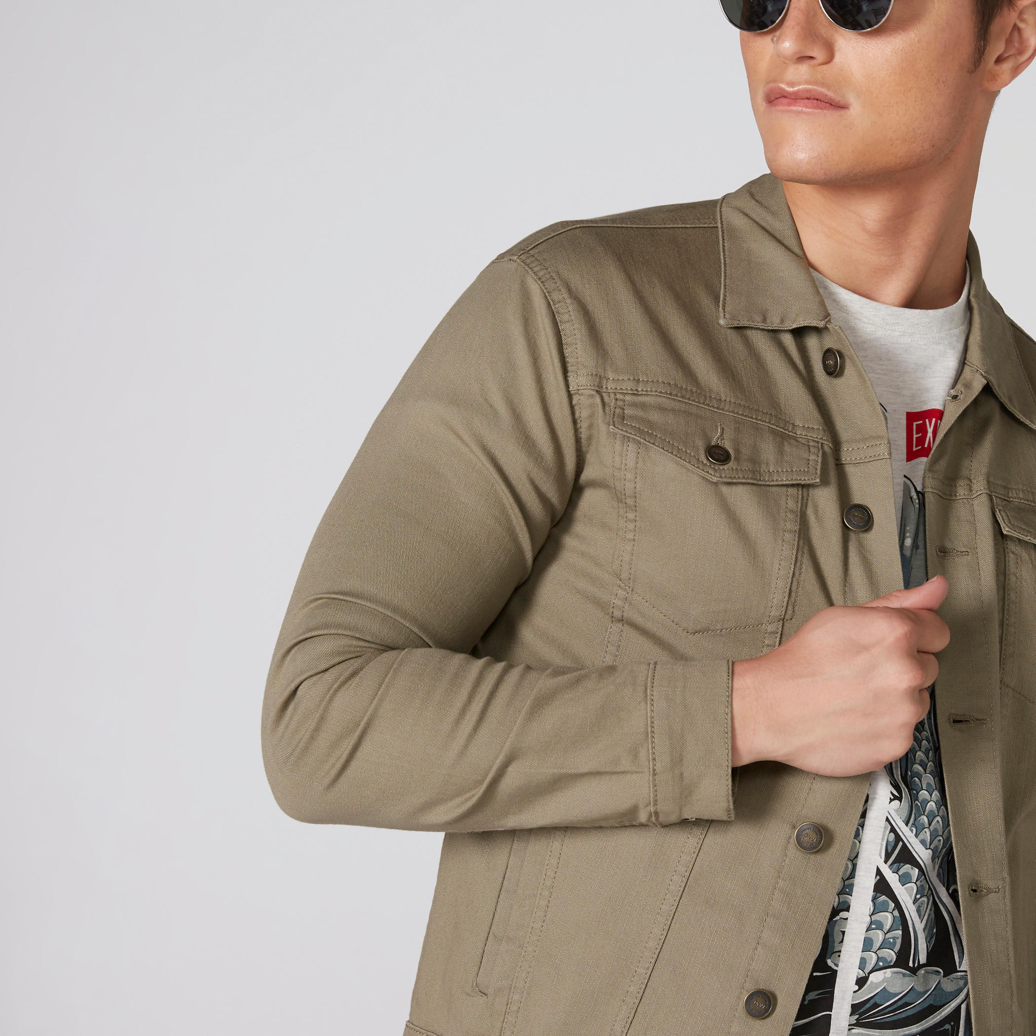 Denim Jacket with Long Sleeves and Complete Placket-men-clothing-jacketsandblazers-jackets-image-4