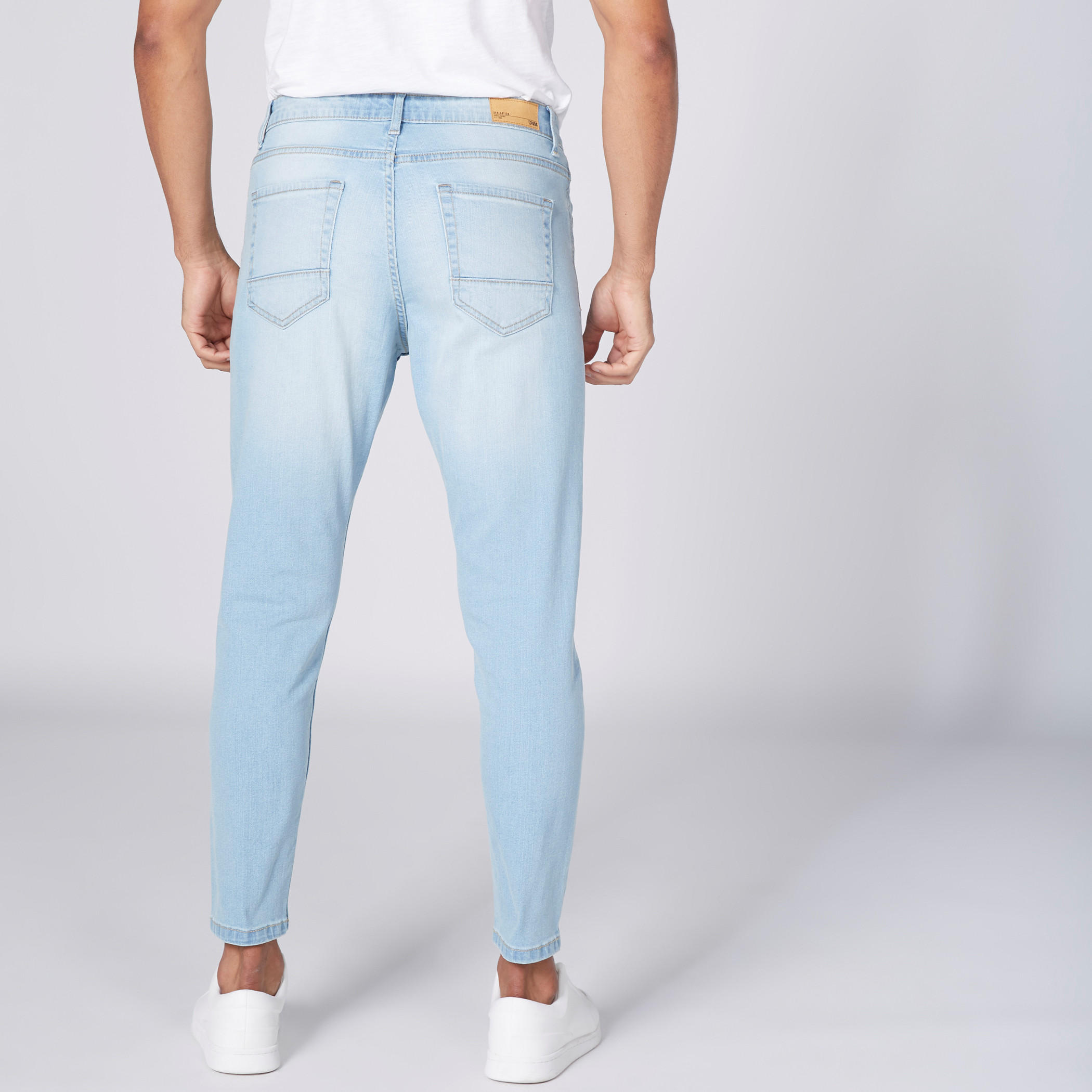 Mid Rise Carrot Perfect Length  Jeans-men-clothing-bottoms-jeans-image-6