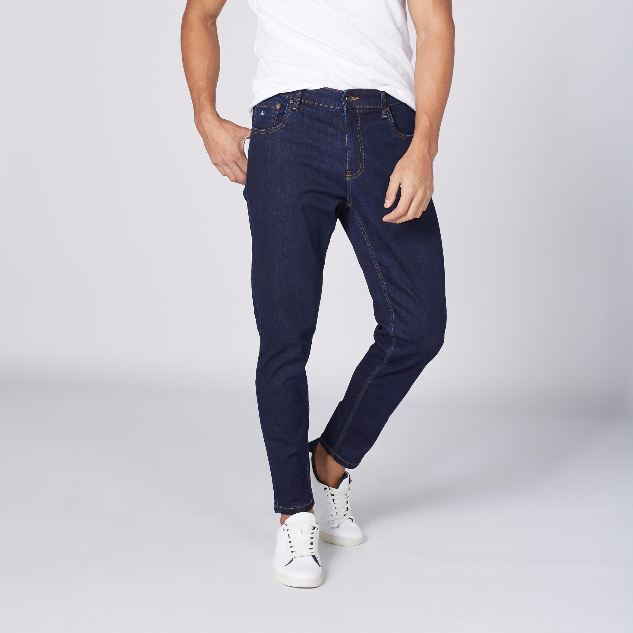 بنطال جينز طويل بزر وجيوب-men-clothing-bottoms-jeans-image-1