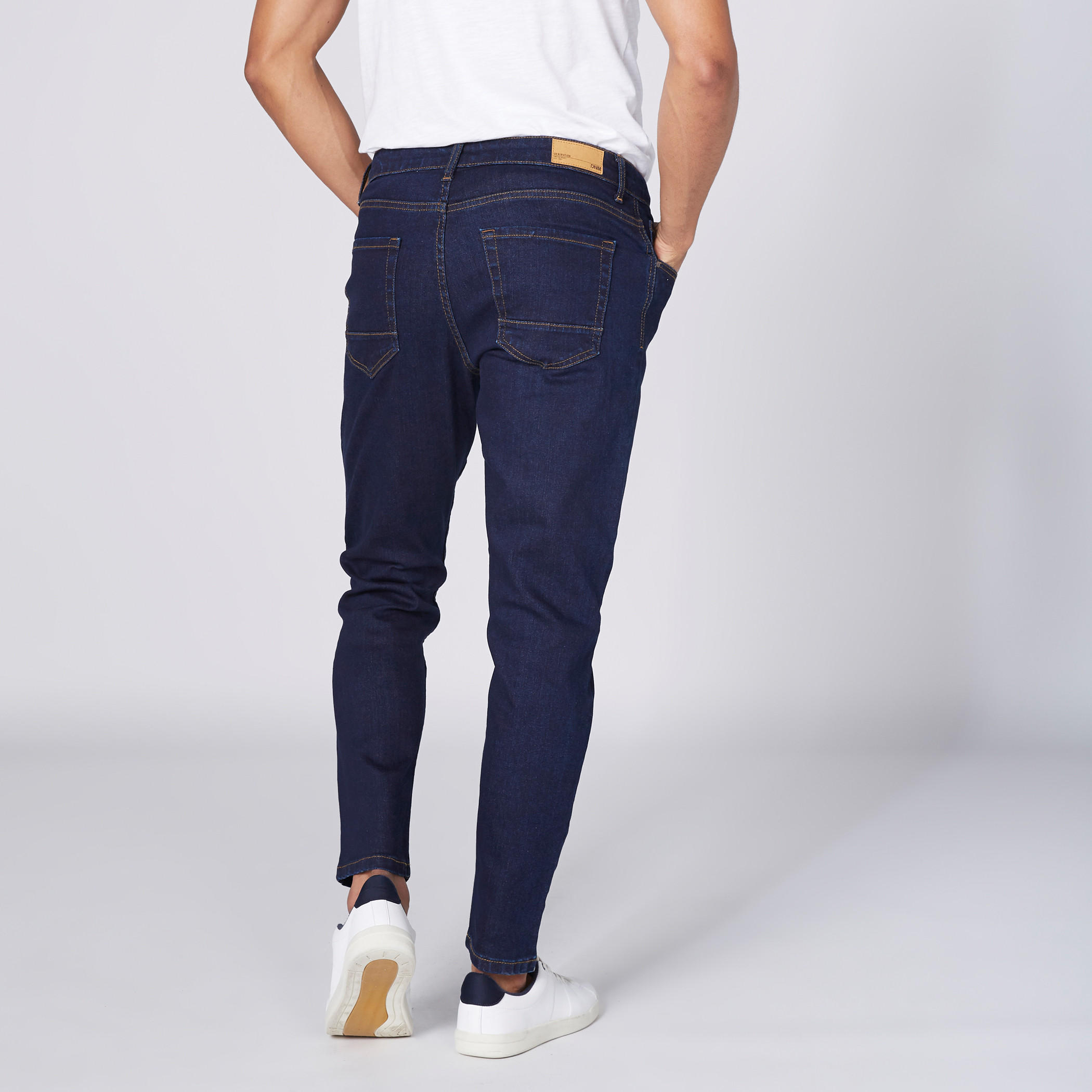 بنطال جينز طويل بزر وجيوب-men-clothing-bottoms-jeans-image-4