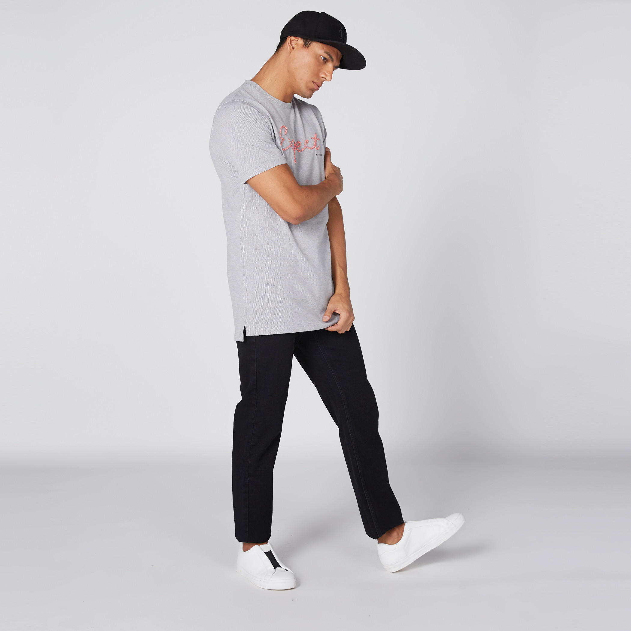 بنطال جينز بقصّة مستقيمة وخصر منخفض-men-clothing-bottoms-jeans-image-6