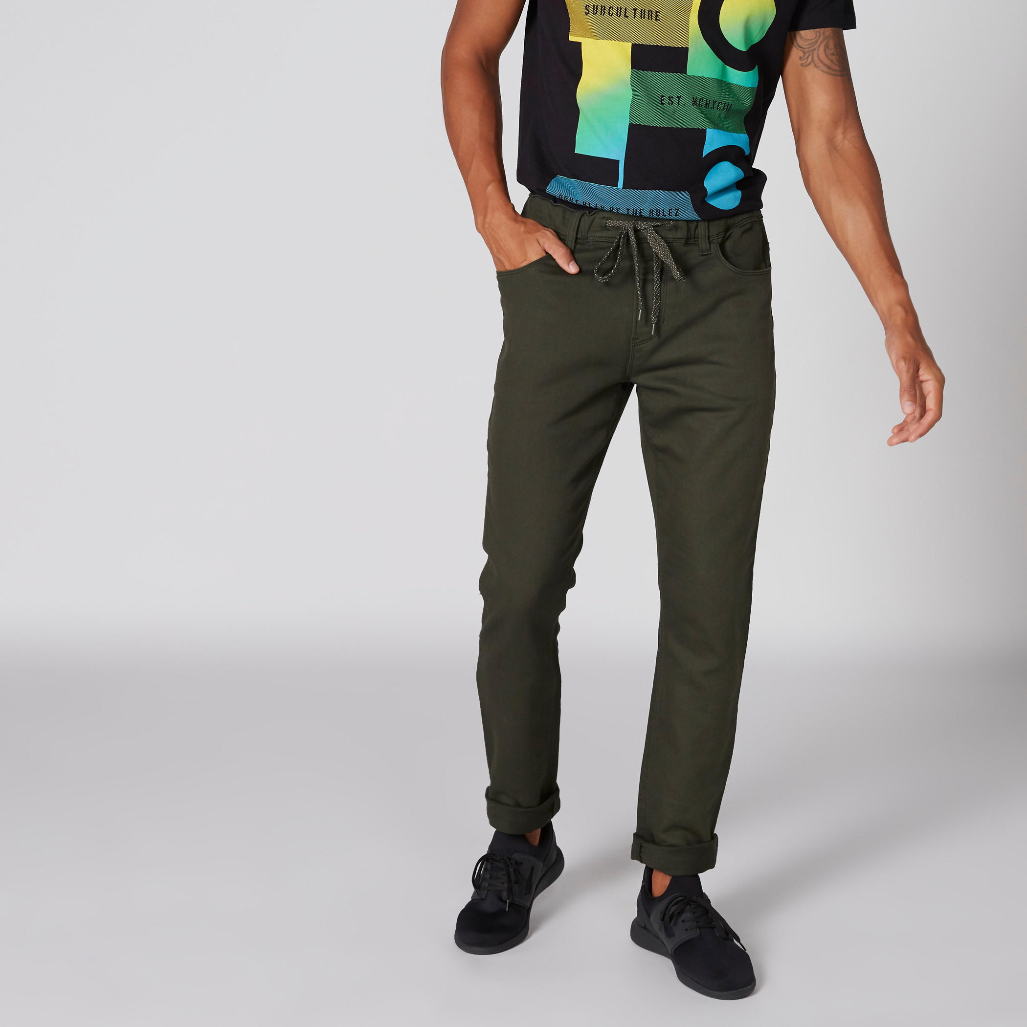 بنطال جينز طويل بجيوب وزر إغلاق-men-clothing-bottoms-jeans-image-1