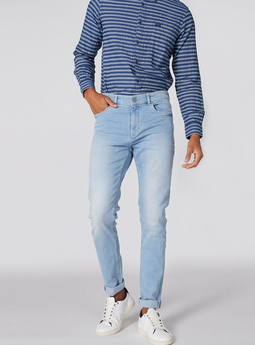 بنطال جينز طويل بقصّة ضيّقة وزر إغلاق وجيوب-men-clothing-bottoms-jeans-image-1