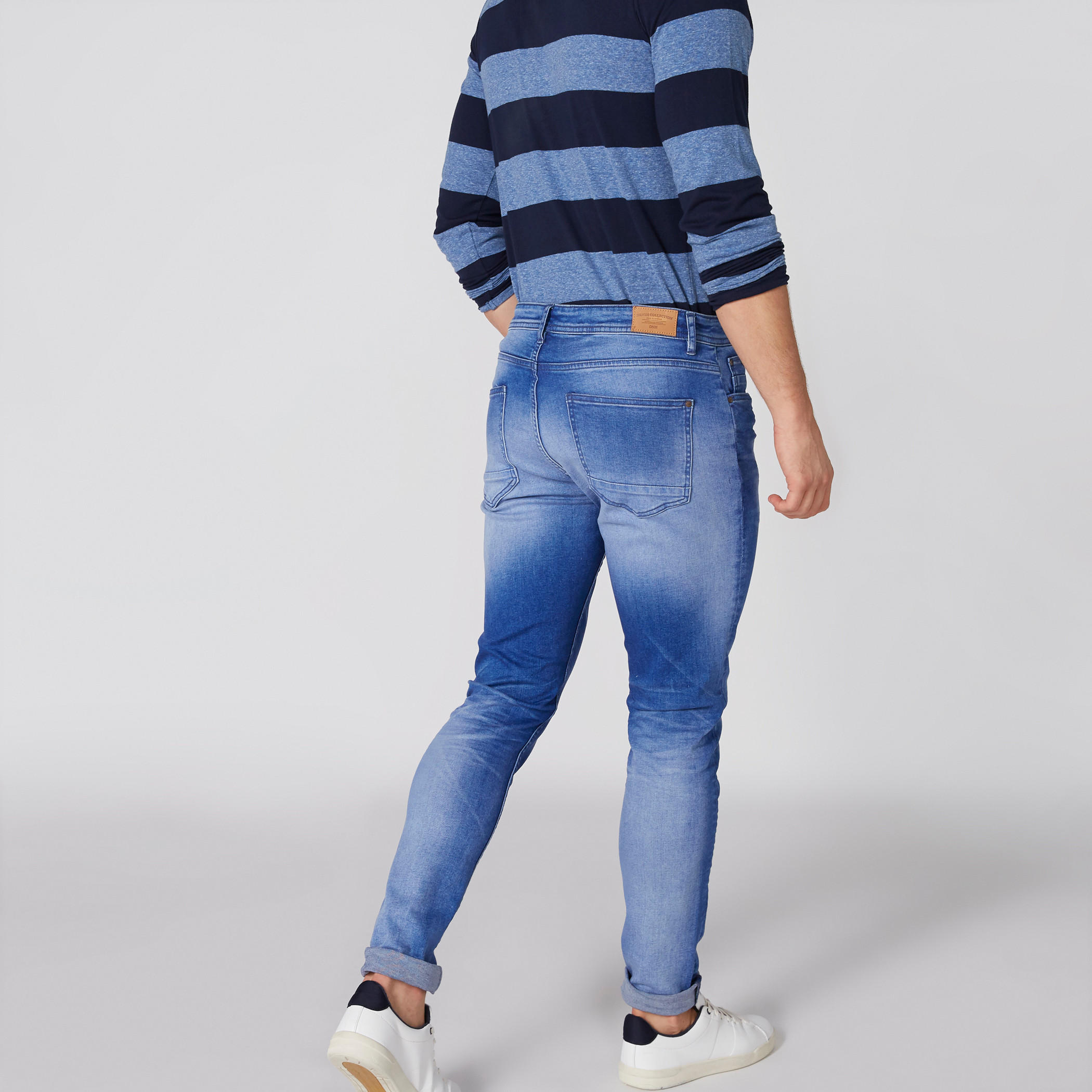 بنطال جينز طويل بزر إغلاق وجيوب-men-clothing-bottoms-jeans-image-2