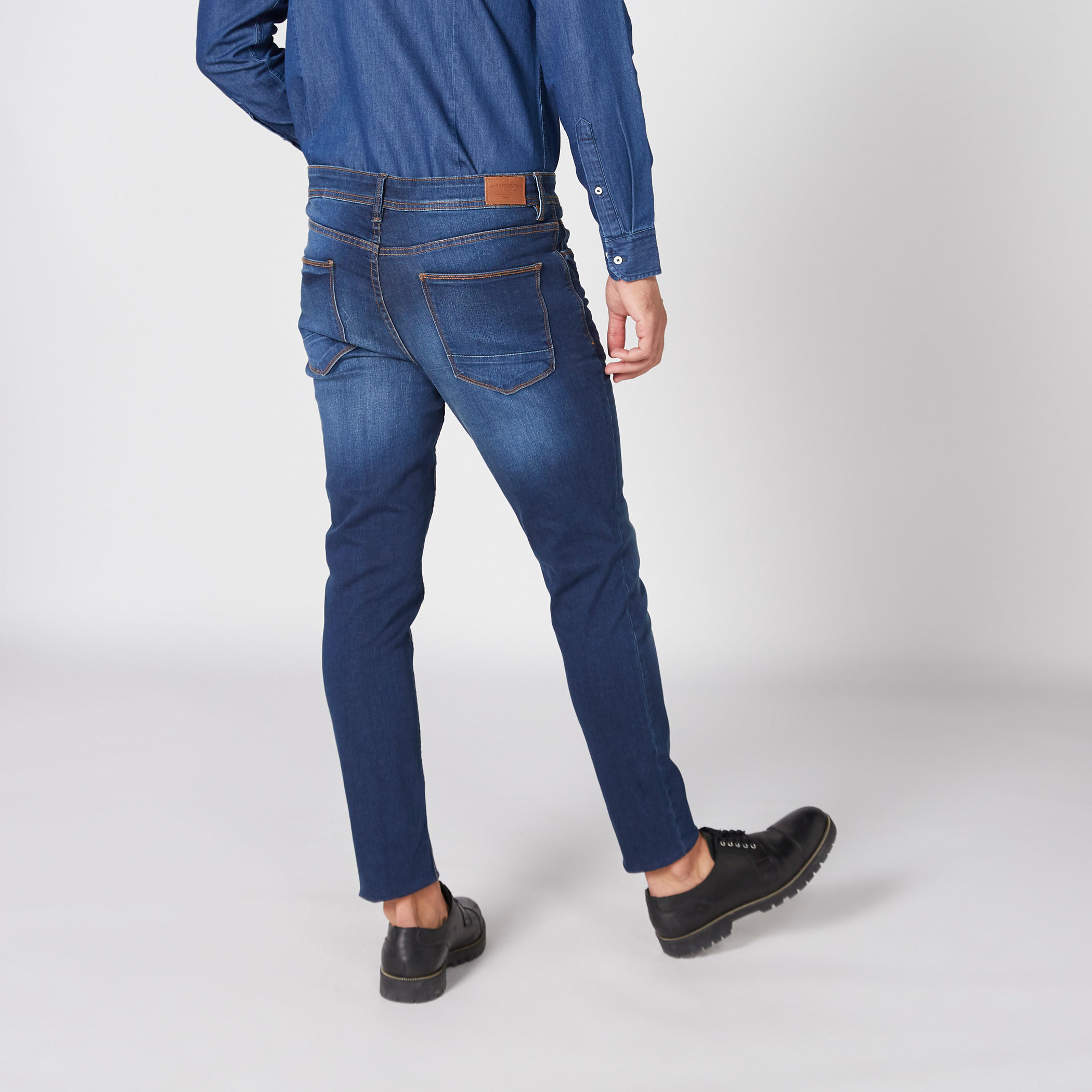بنطال جينز طويل بزر إغلاق وجيوب-men-clothing-bottoms-jeans-image-2