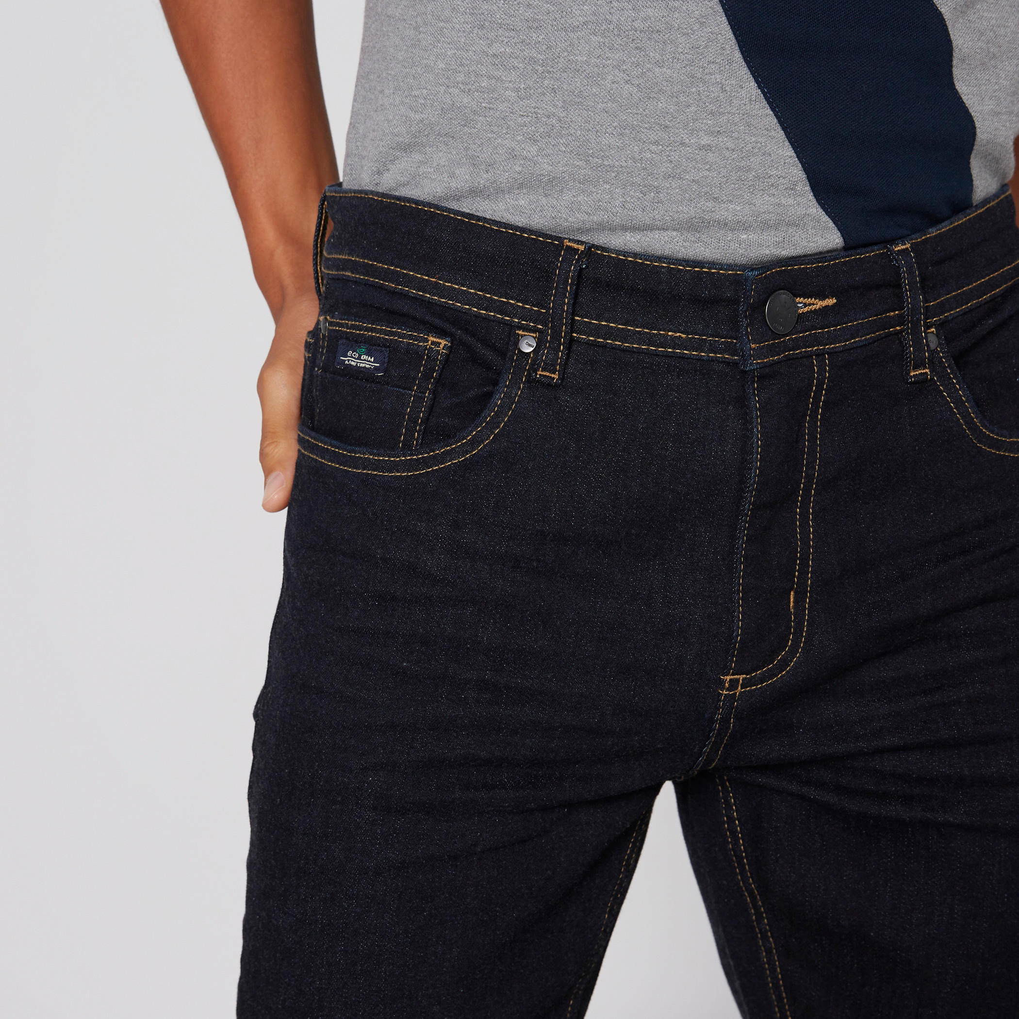 Full Length Jeans with Button Closure and Pocket Detail-men-clothing-bottoms-jeans-image-4