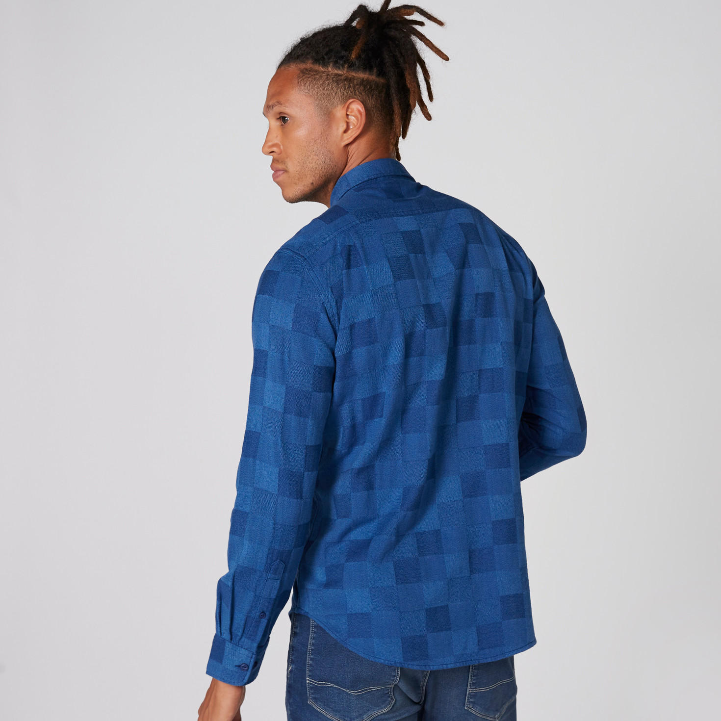 قميص كاروهات بأكمام طويلة وأزرار-men-clothing-shirts-image-2