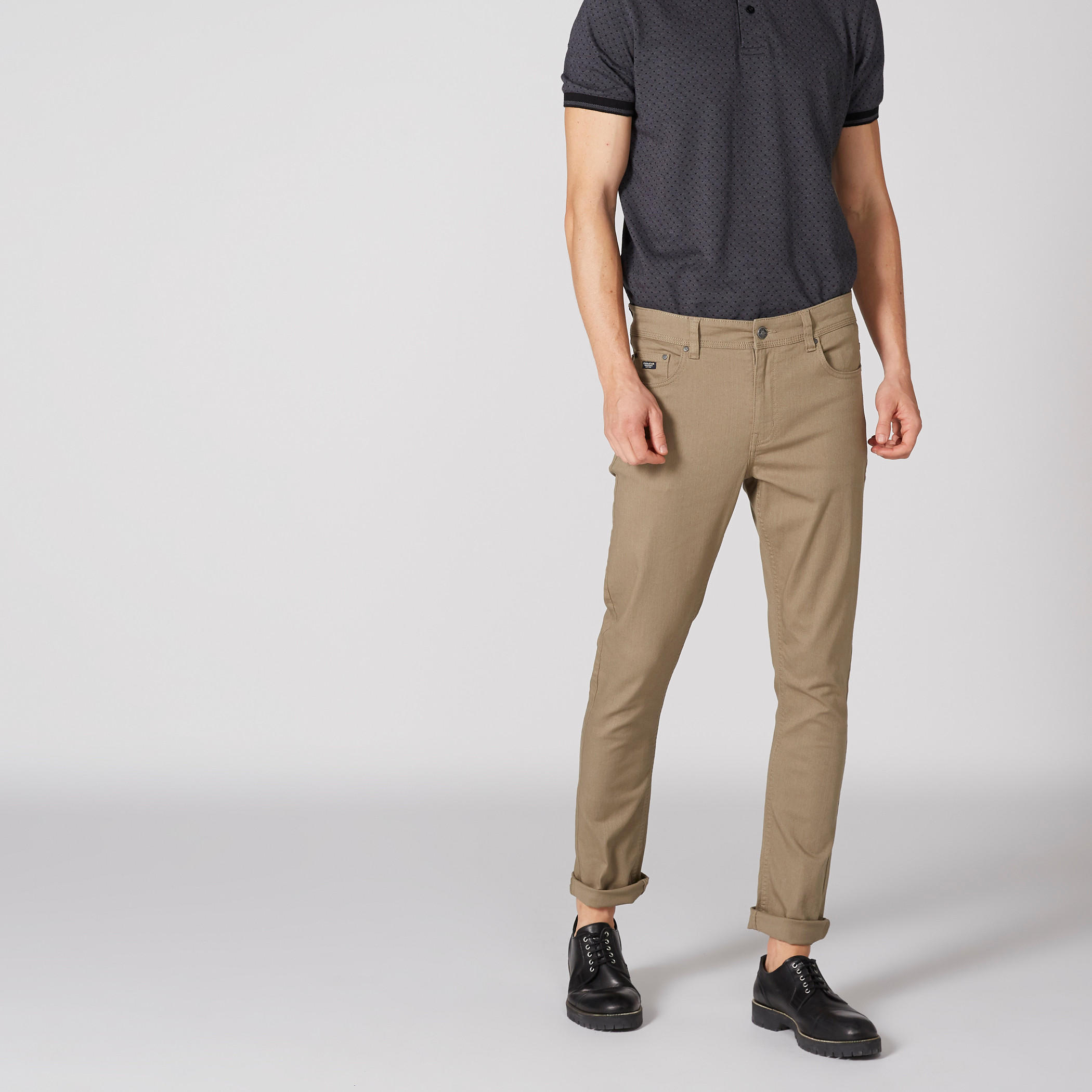 Full Length Jeans with Button Closure and Pocket Detail-men-clothing-bottoms-jeans-image-1