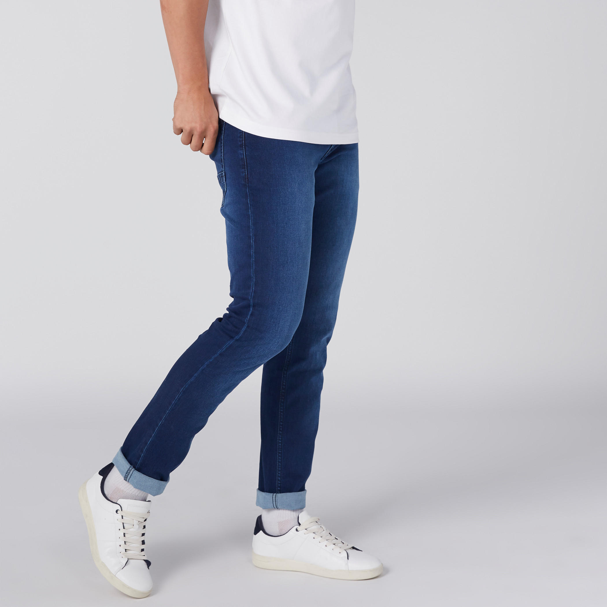 بنطال جينز طويل بجيب مزيّن-men-clothing-bottoms-jeans-image-4