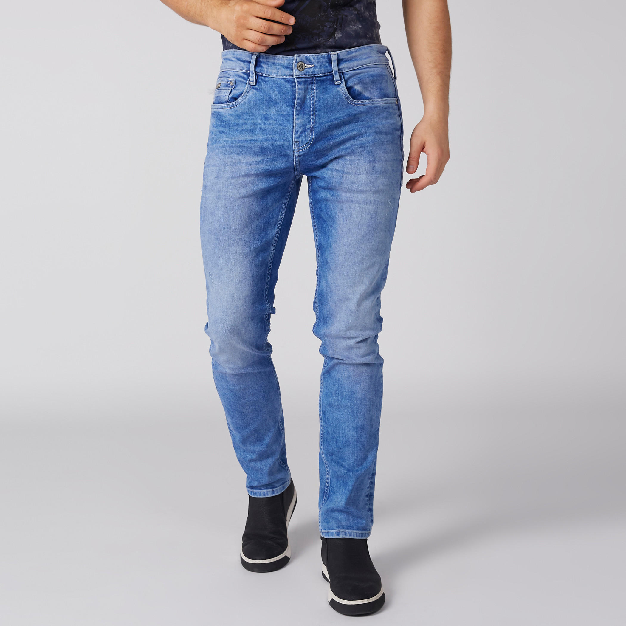 بنطال جينز طويل بزر إغلاق وجيوب-men-clothing-bottoms-jeans-image-2