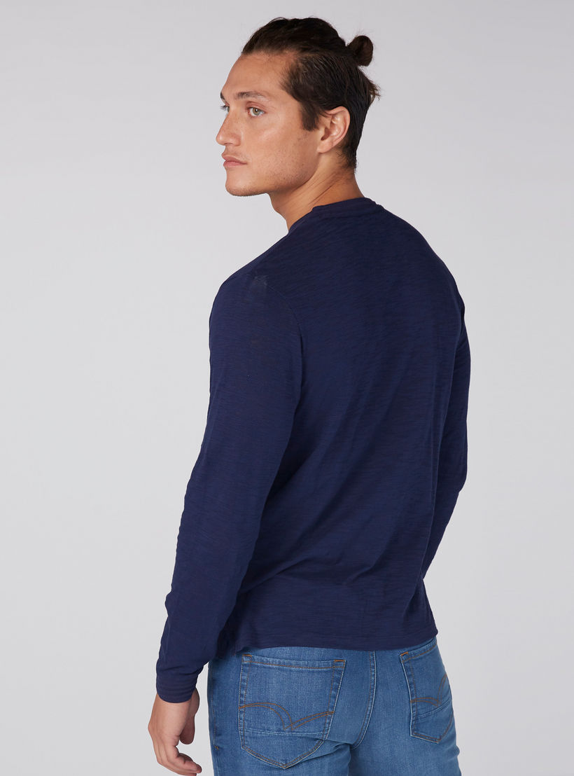تيشيرت بياقة وأزرار وأكمام طويلة-men-clothing-tshirtsandpolos-tshirts-image-3