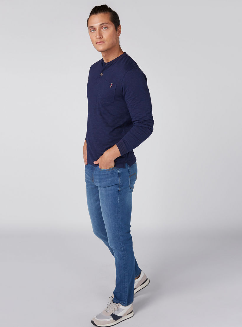 تيشيرت بياقة وأزرار وأكمام طويلة-men-clothing-tshirtsandpolos-tshirts-image-1