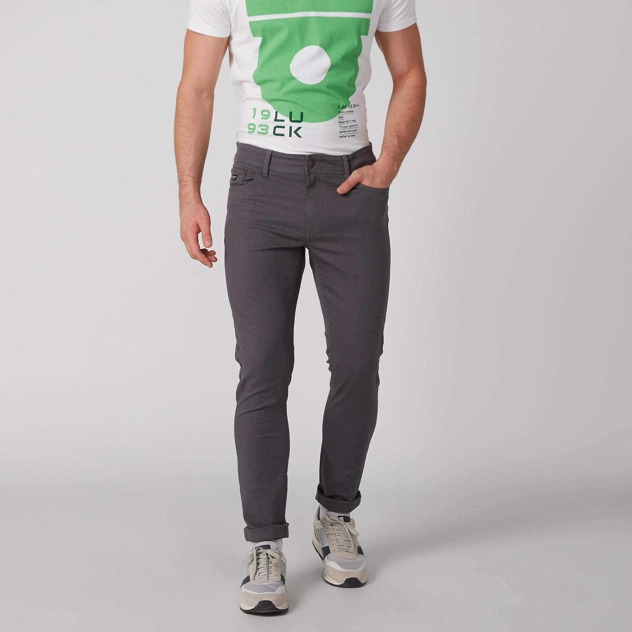 بنطال جينز طويل بجيوب-men-clothing-bottoms-jeans-image-1