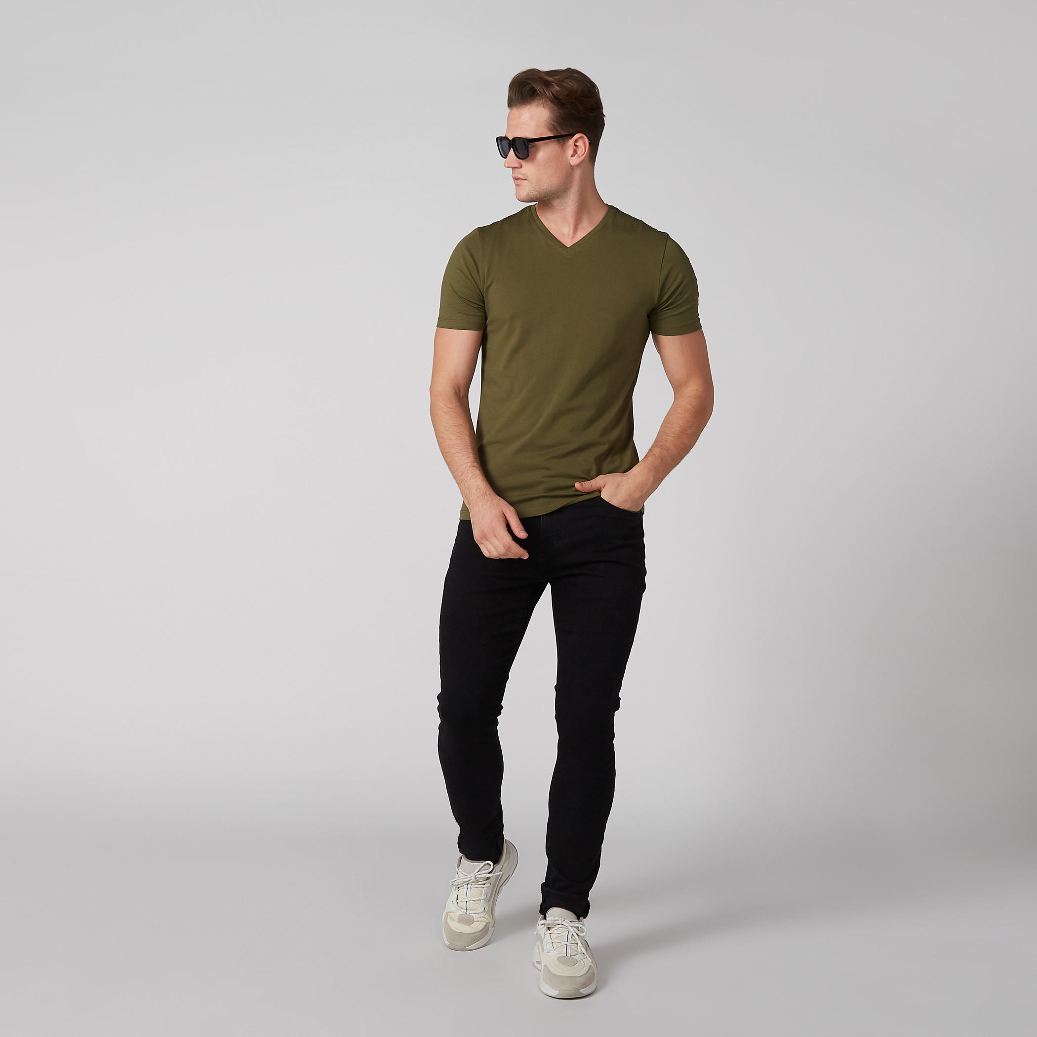 بنطال جينز سكيني بخصر منخفض وجيوب ورباط-men-clothing-bottoms-jeans-image-2