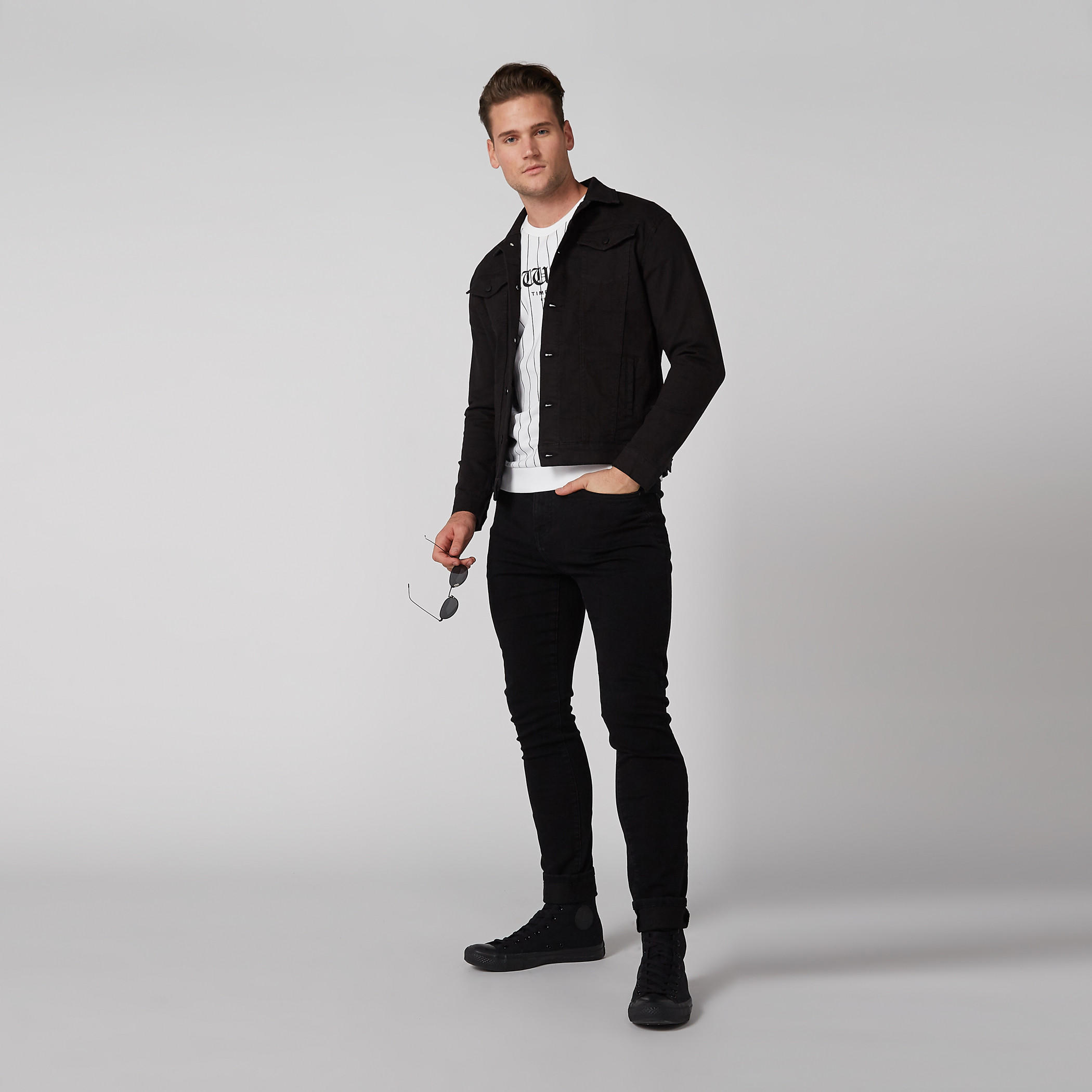 جاكيت دينم بقصّة عادية وأكمام طويلة وجيوب-men-clothing-jacketsandblazers-jackets-image-3