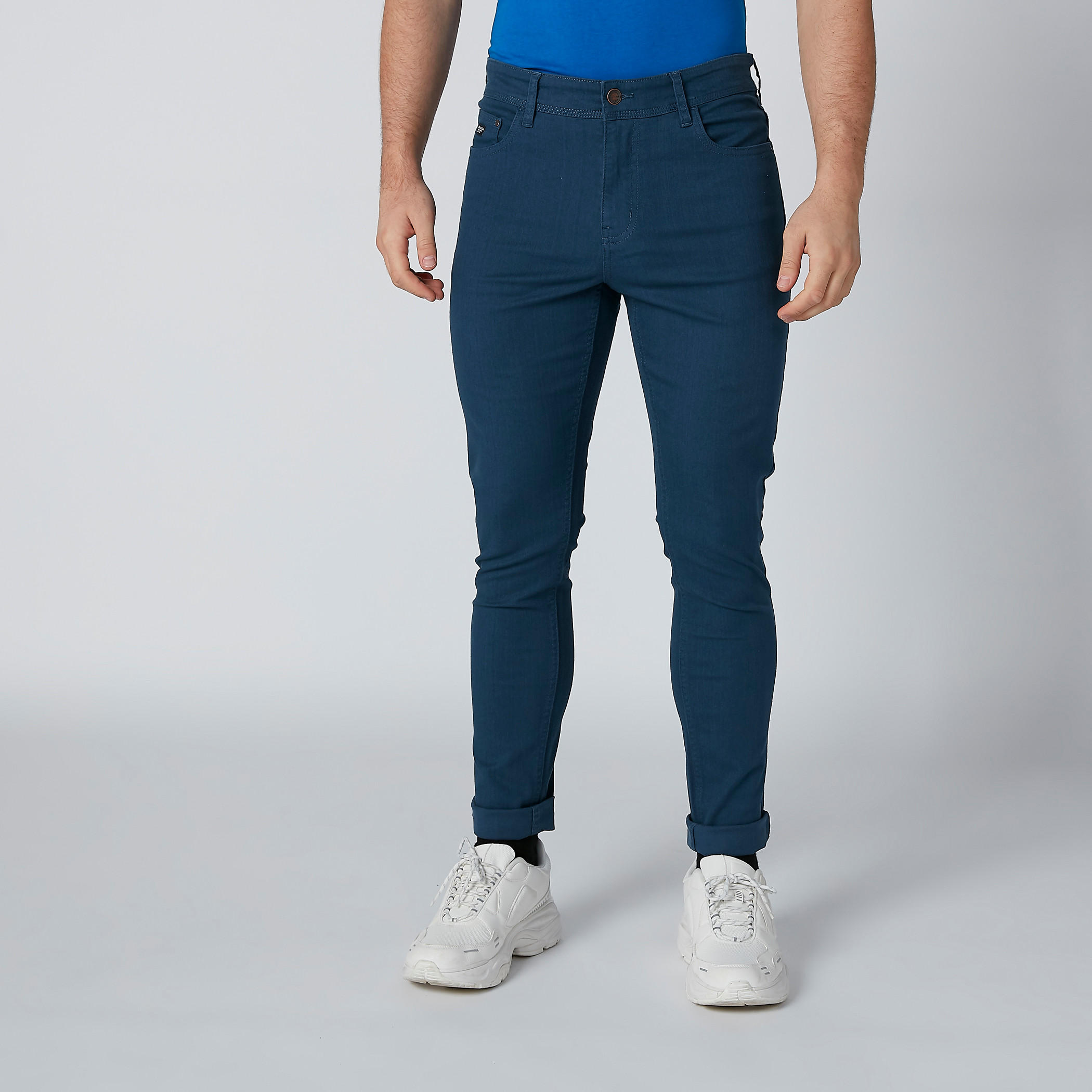 بنطال جينز سكيني بجيوب-men-clothing-bottoms-jeans-image-3