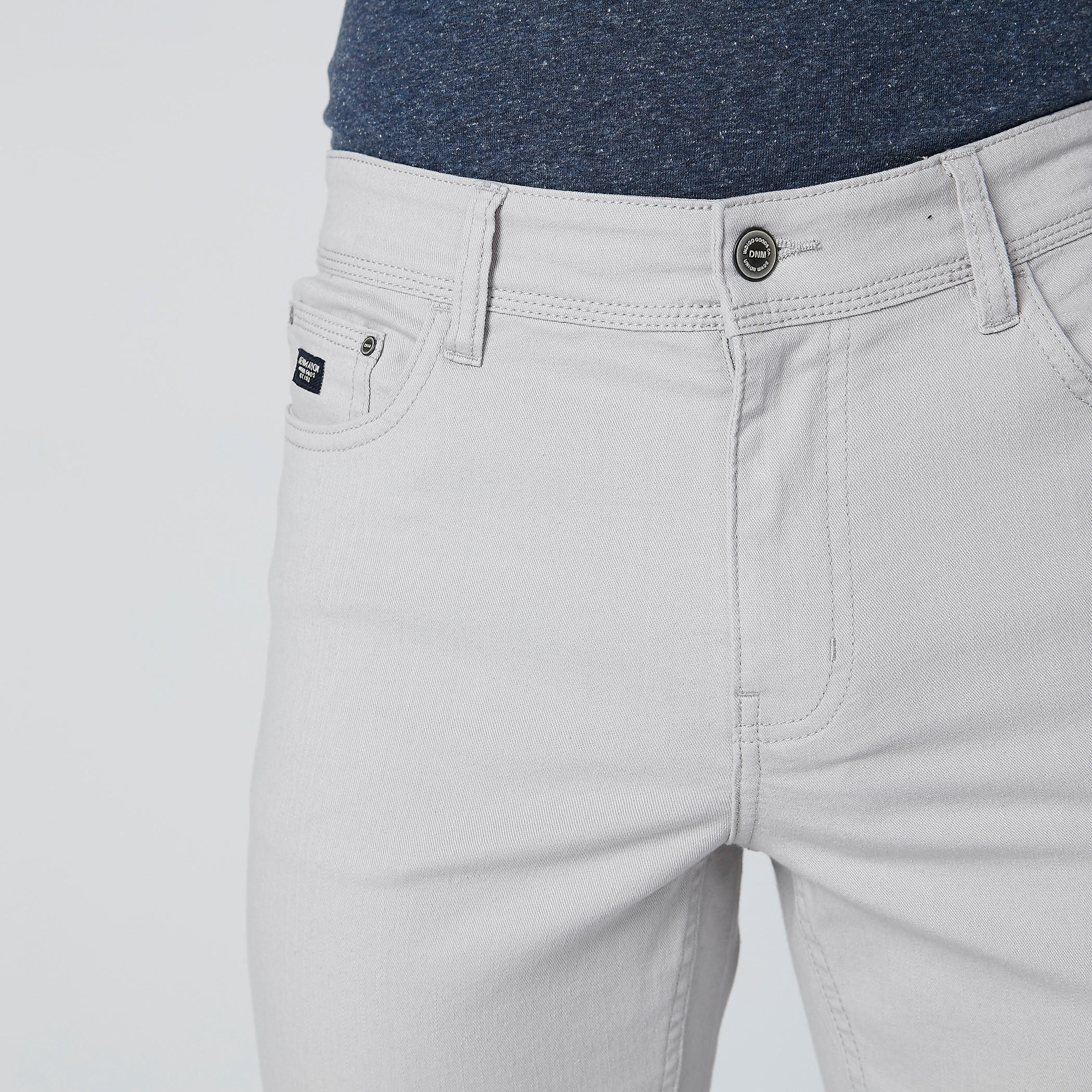 بنطال جينز سكيني بجيوب-men-clothing-bottoms-jeans-image-9