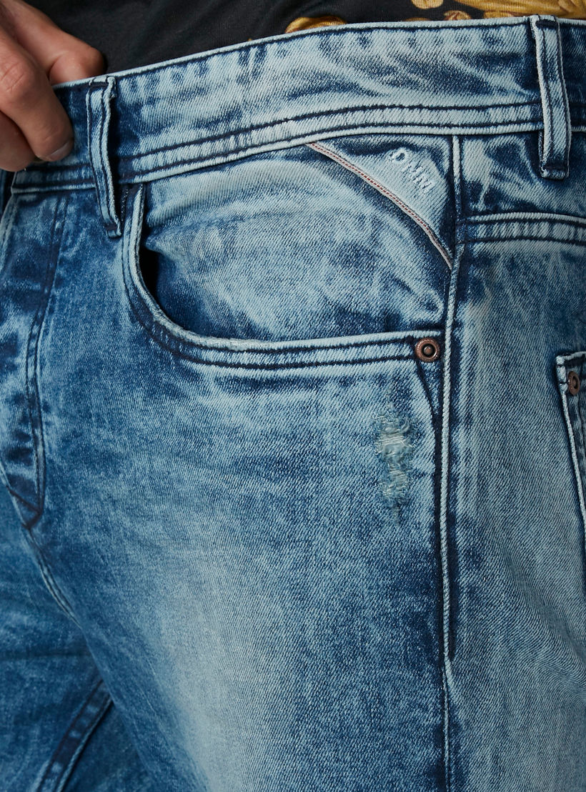 بنطال جينز سكيني بخصر منخفض-men-clothing-bottoms-jeans-image-1