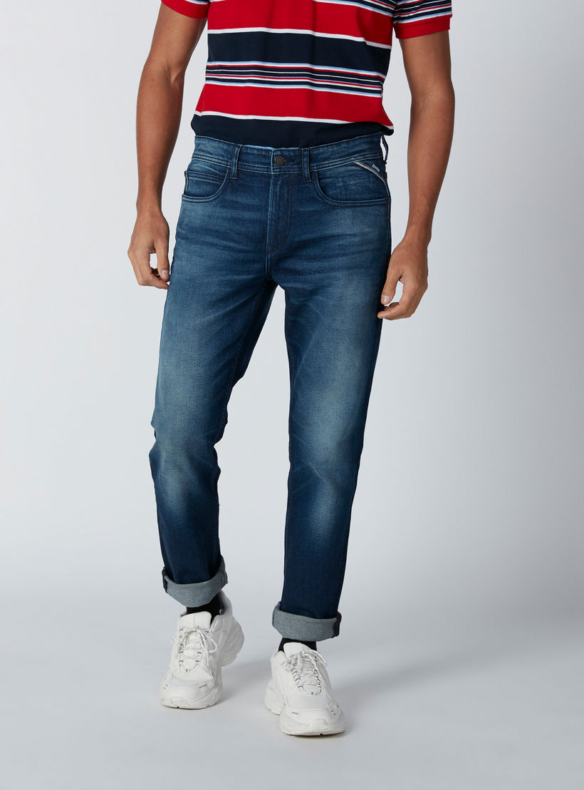 بنطال جينز سكيني بخصر منخفض وجيوب-men-clothing-bottoms-jeans-image-1