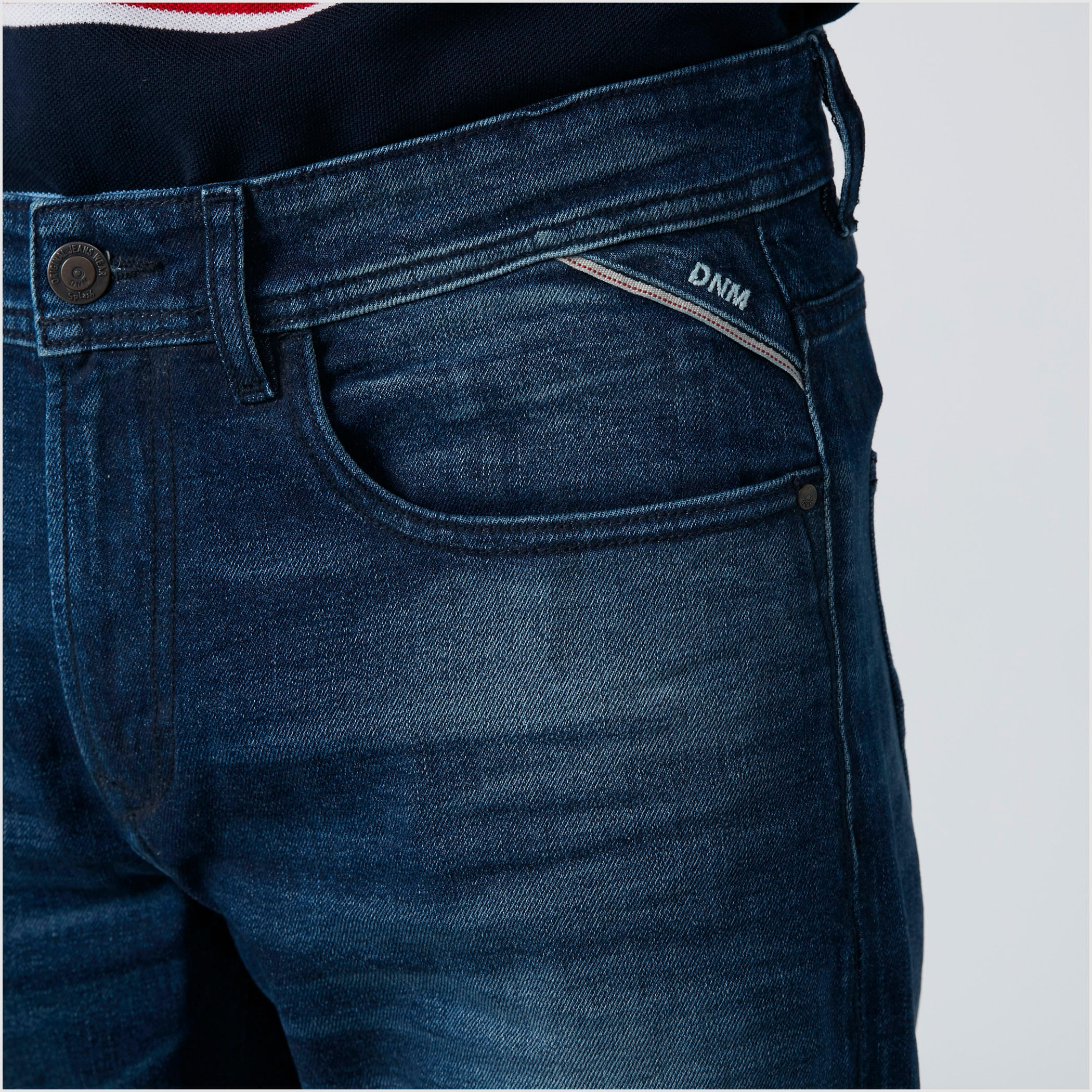 بنطال جينز سكيني بخصر منخفض وجيوب-men-clothing-bottoms-jeans-image-4